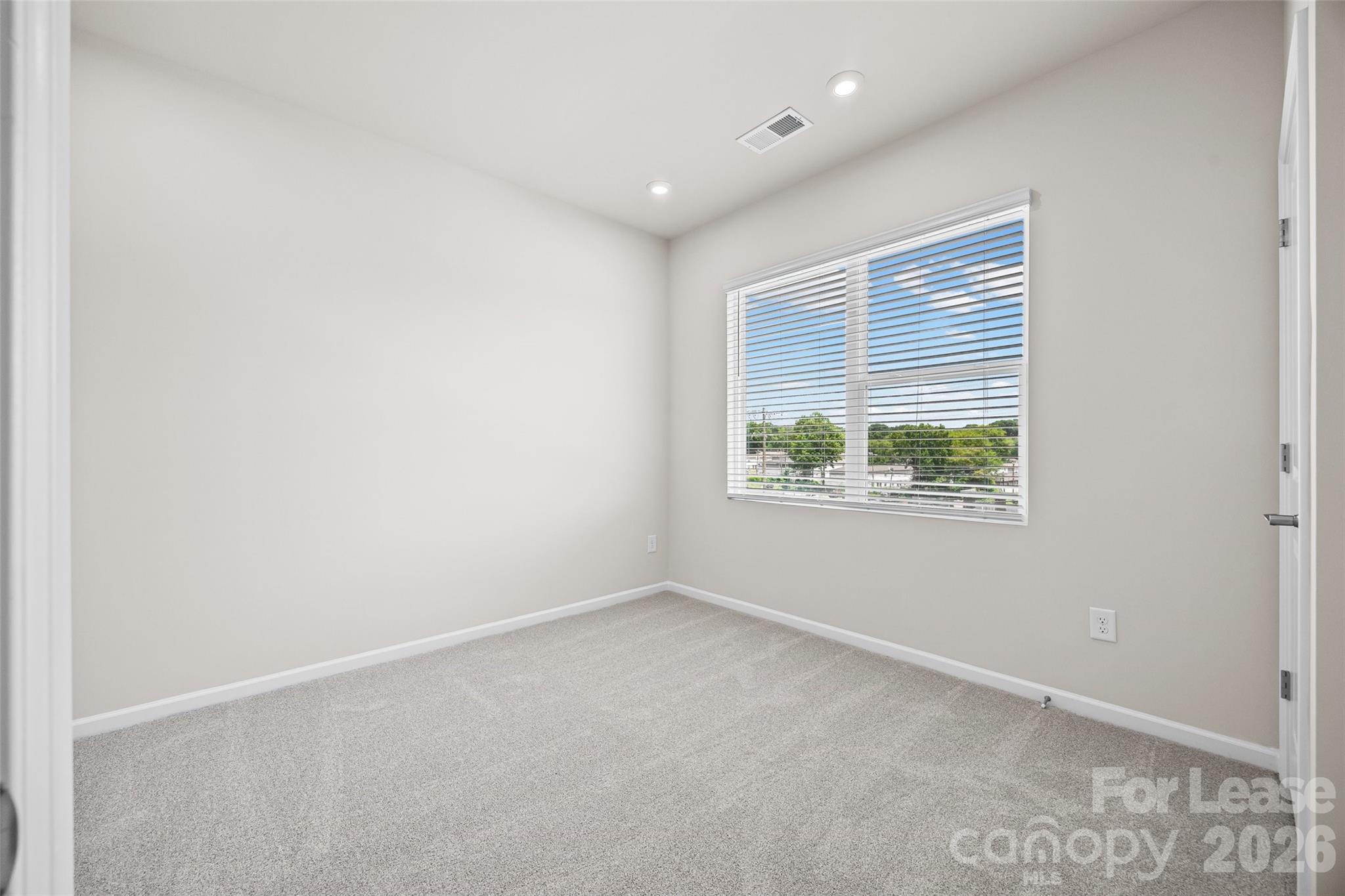 5640 Kingspan Drive Property Photo 25