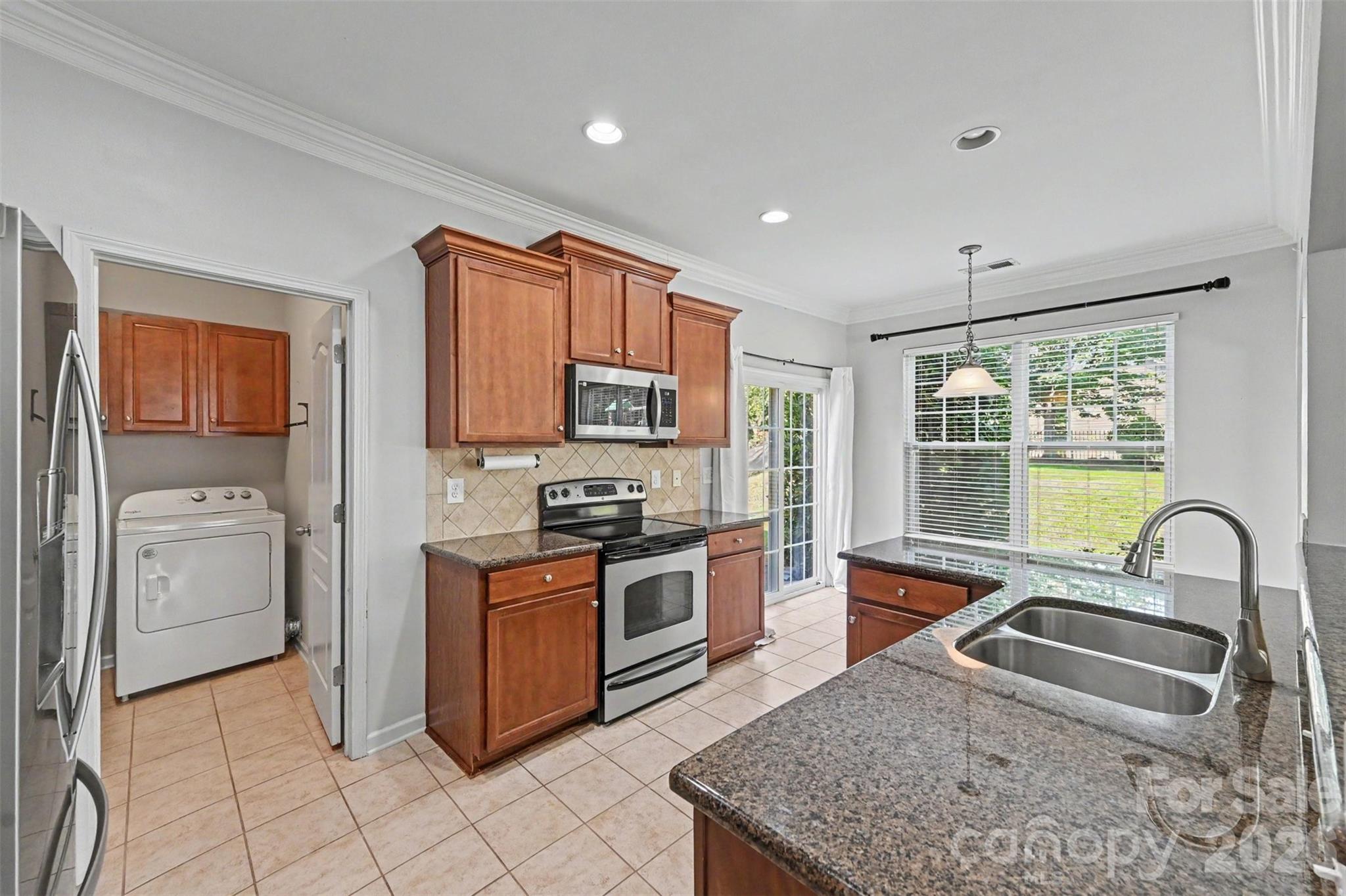 517 Stowe Road Property Photo 27