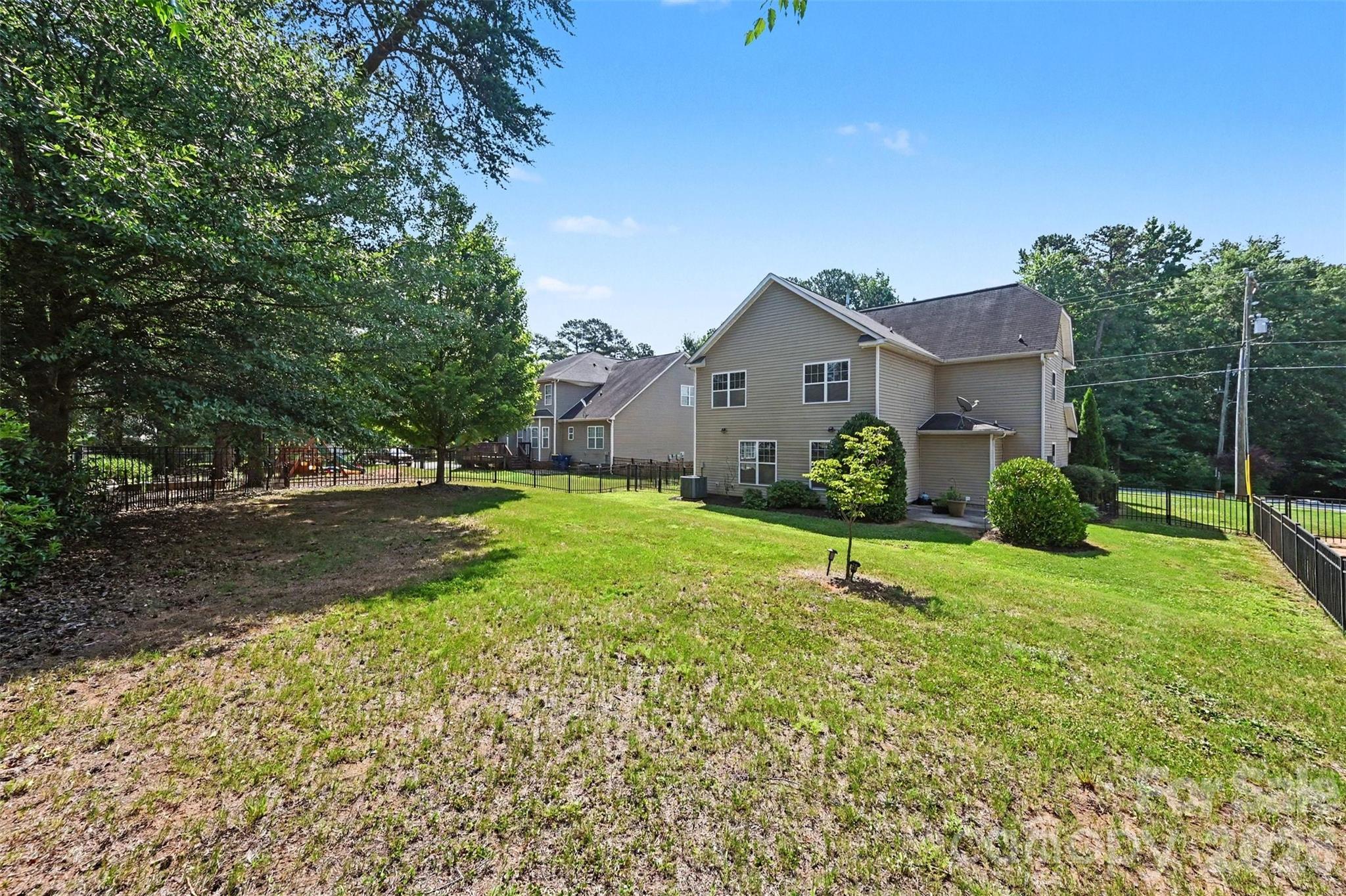 517 Stowe Road Property Photo 43