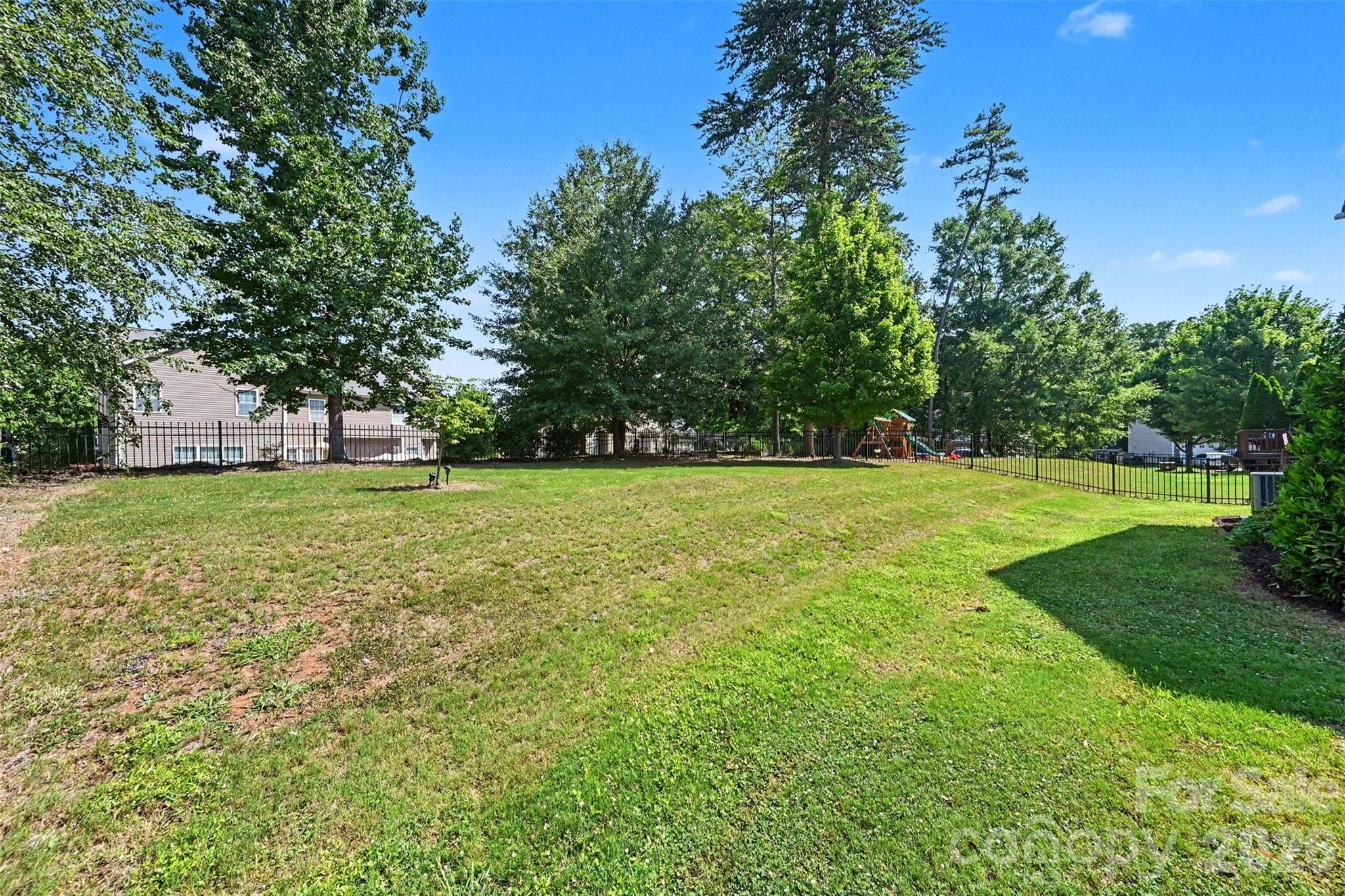 517 Stowe Road Property Photo 44