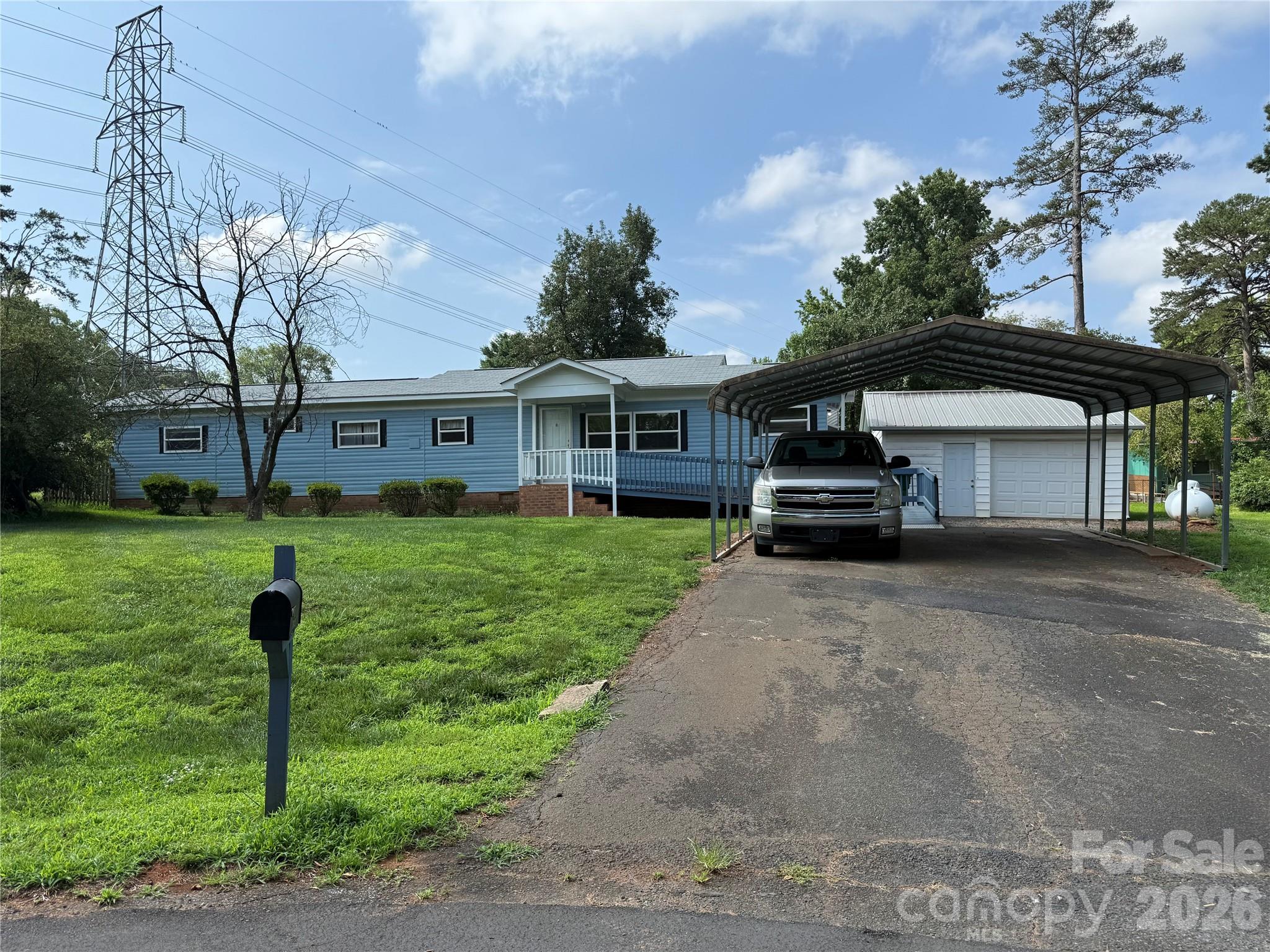 7312 Doblinway Drive Property Photo 1