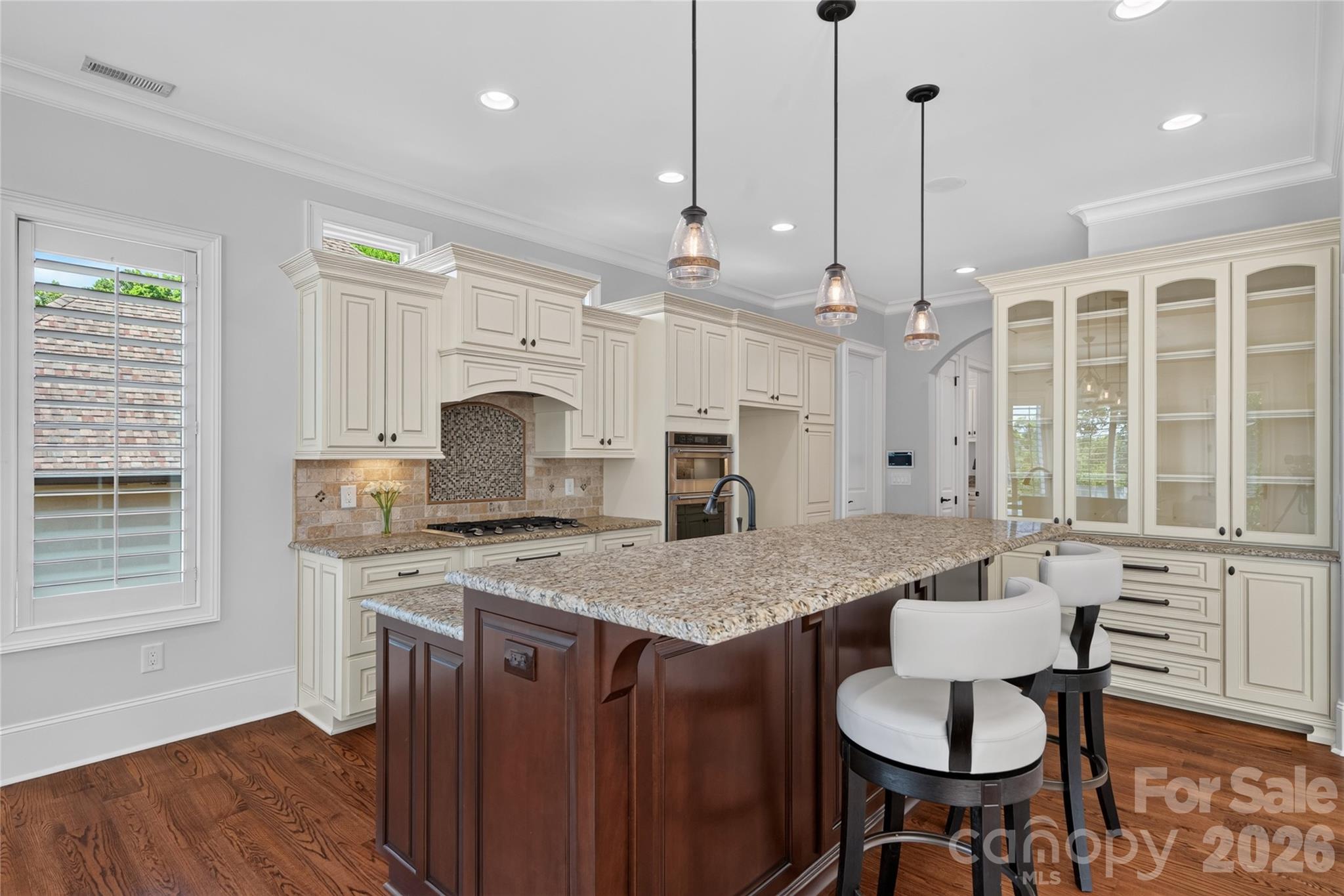 3225 Lake Pointe Drive Property Photo 9
