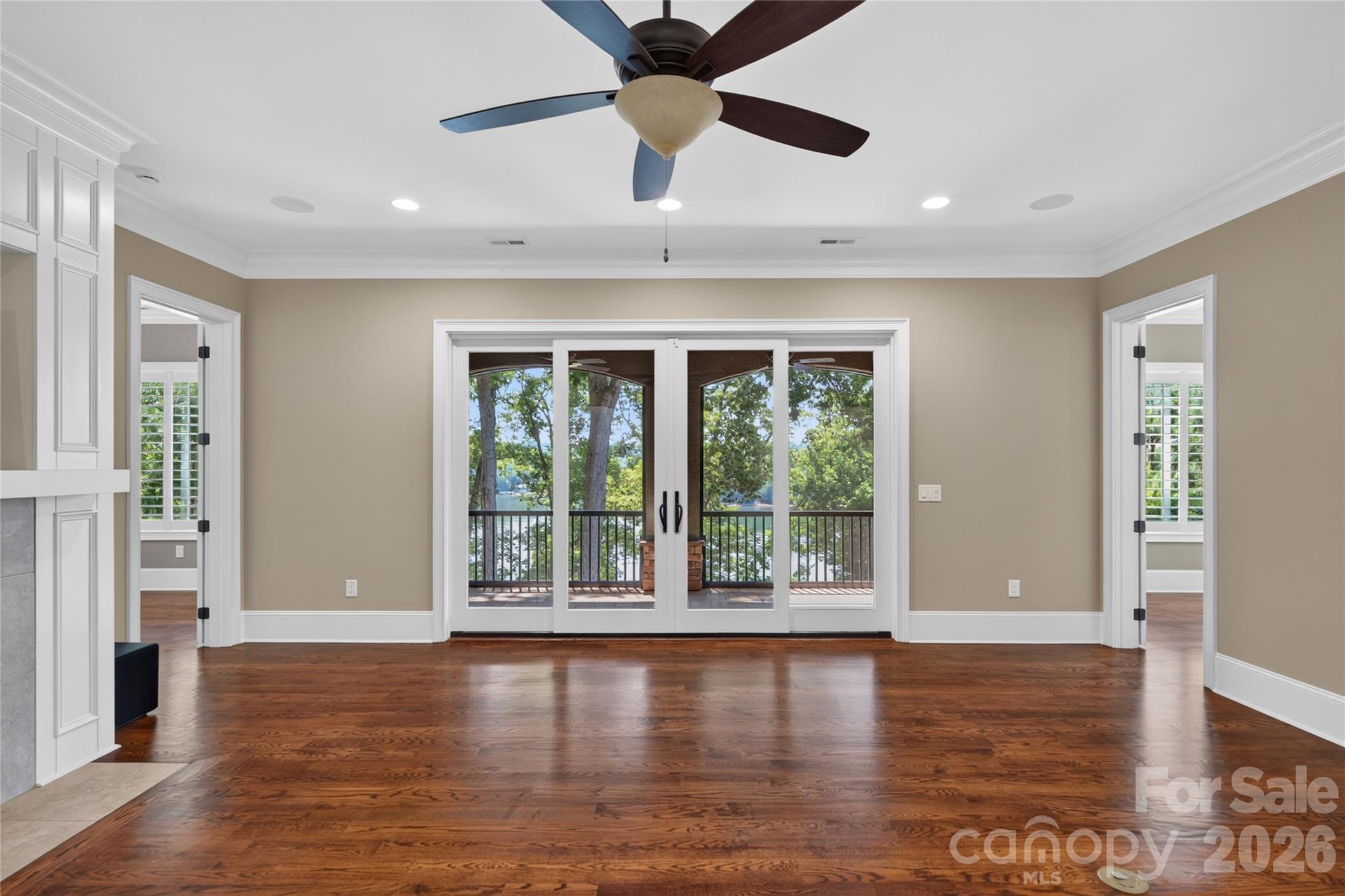 3225 Lake Pointe Drive Property Photo 33
