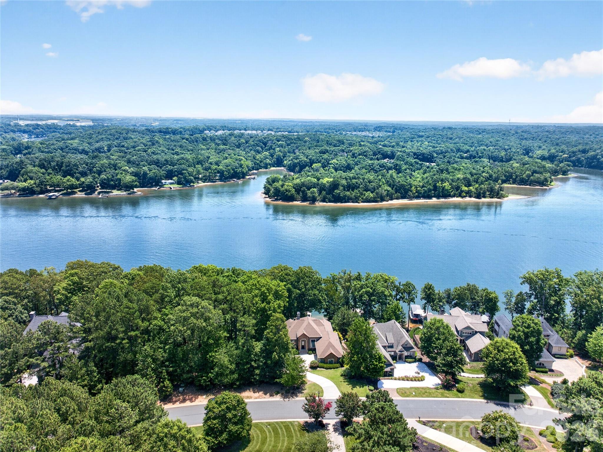 3225 Lake Pointe Drive Property Photo 42