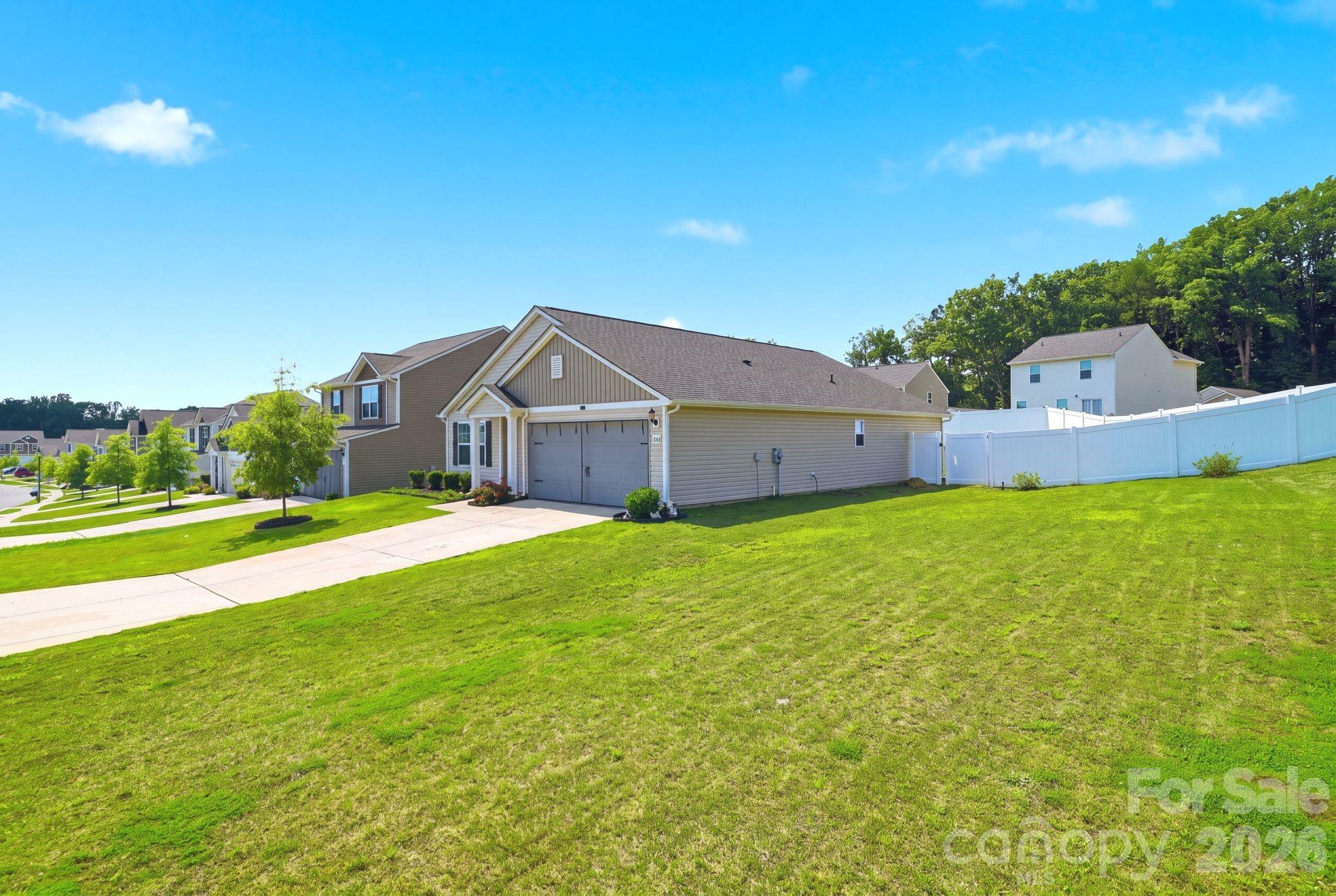 3306 Brighton Drive Property Photo 2