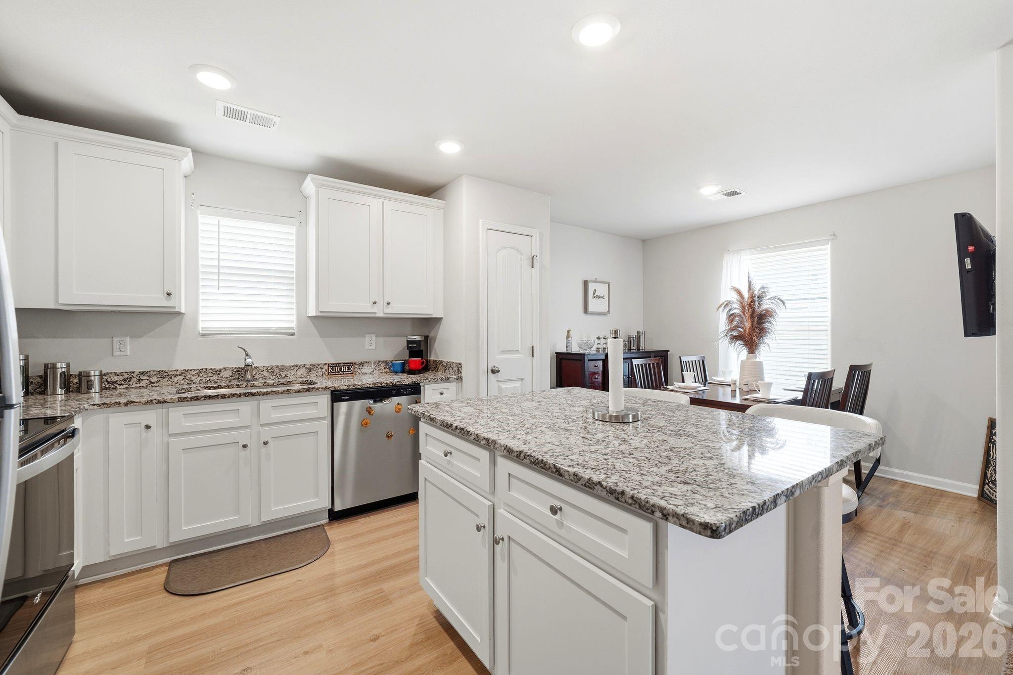 3306 Brighton Drive Property Photo 8