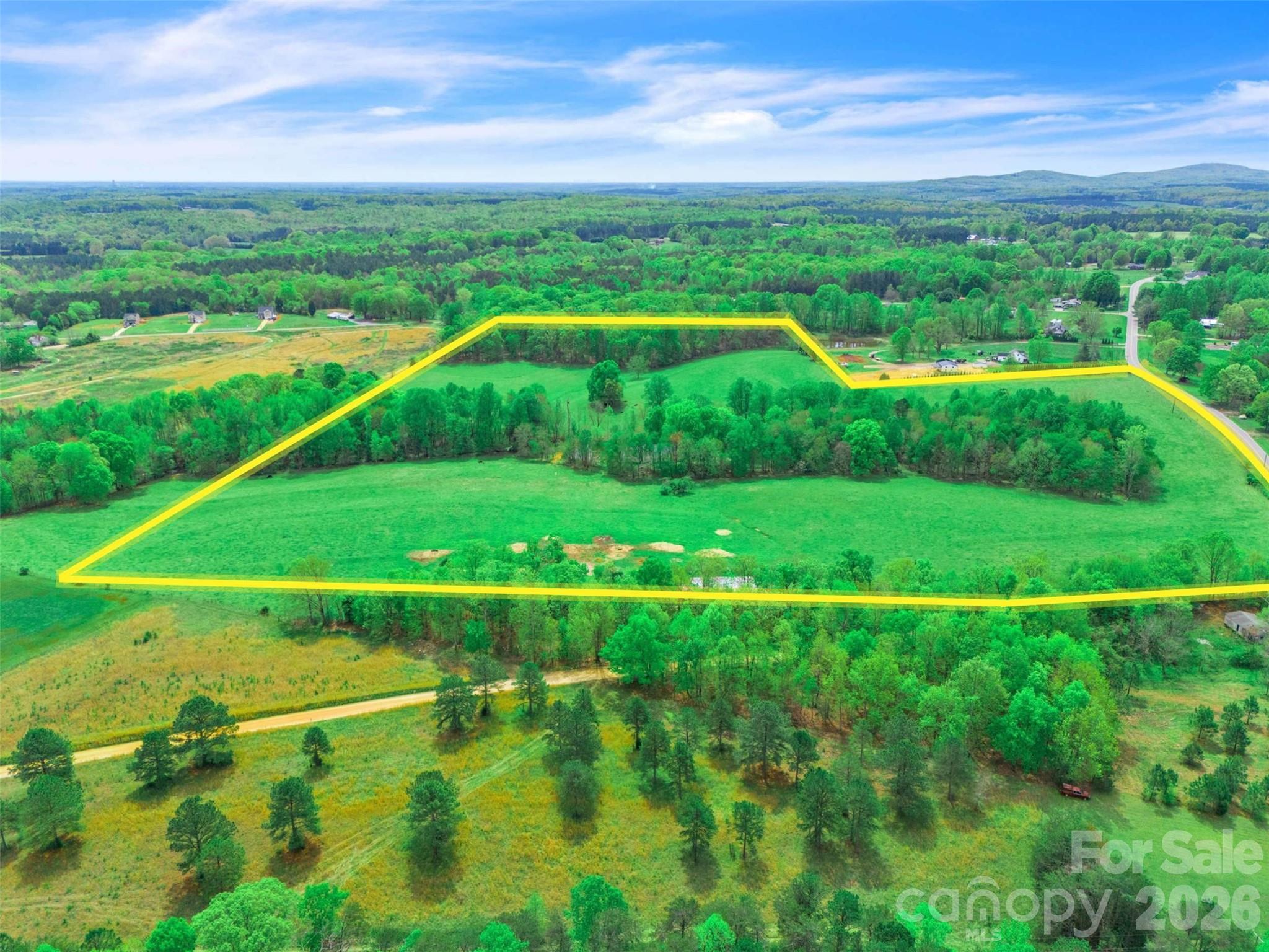 1376 Lowrance Road Property Photo 8