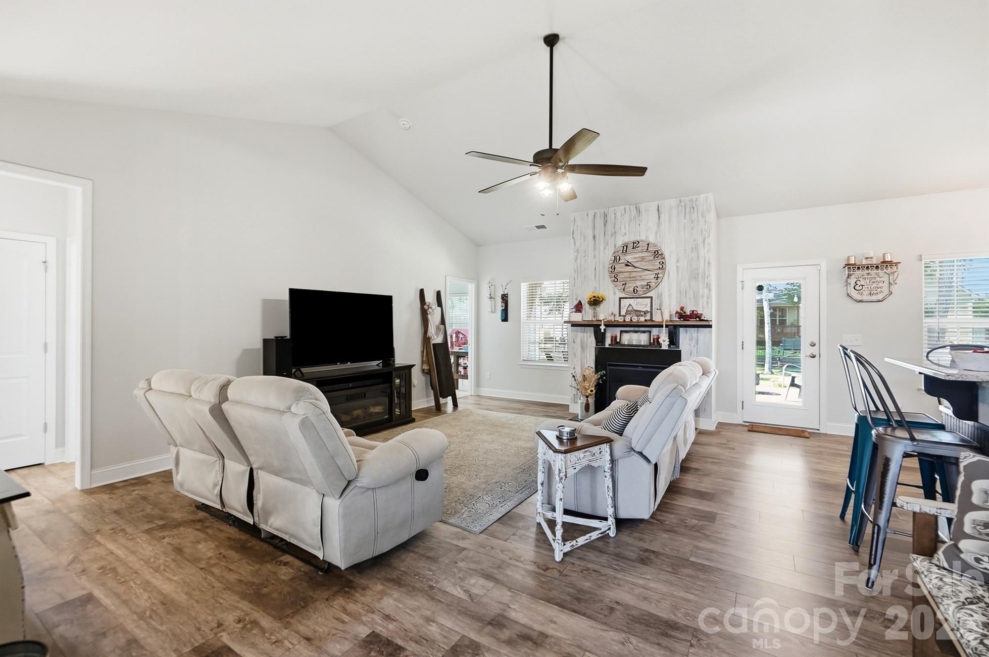 7162 Barleywood Drive Property Photo 17