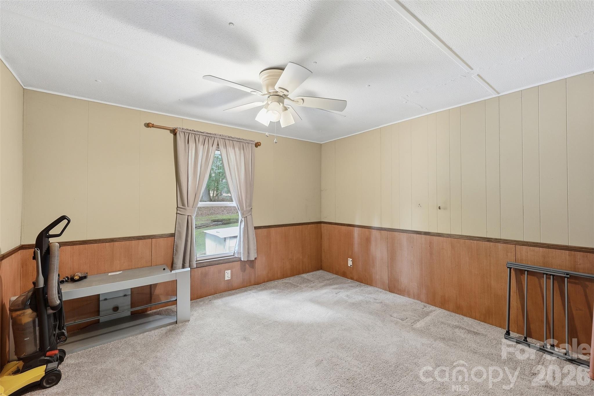 2220 Gordon Road Property Photo 11