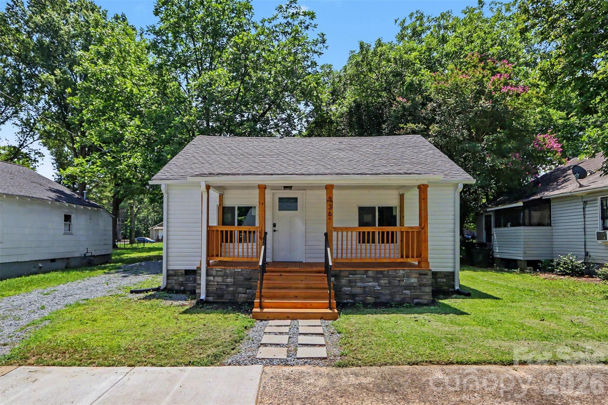 736 Cauthen Street Property Photo 1