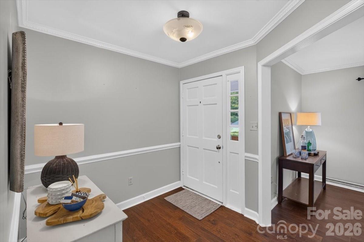 4124 Bridgewood Lane Property Photo 5
