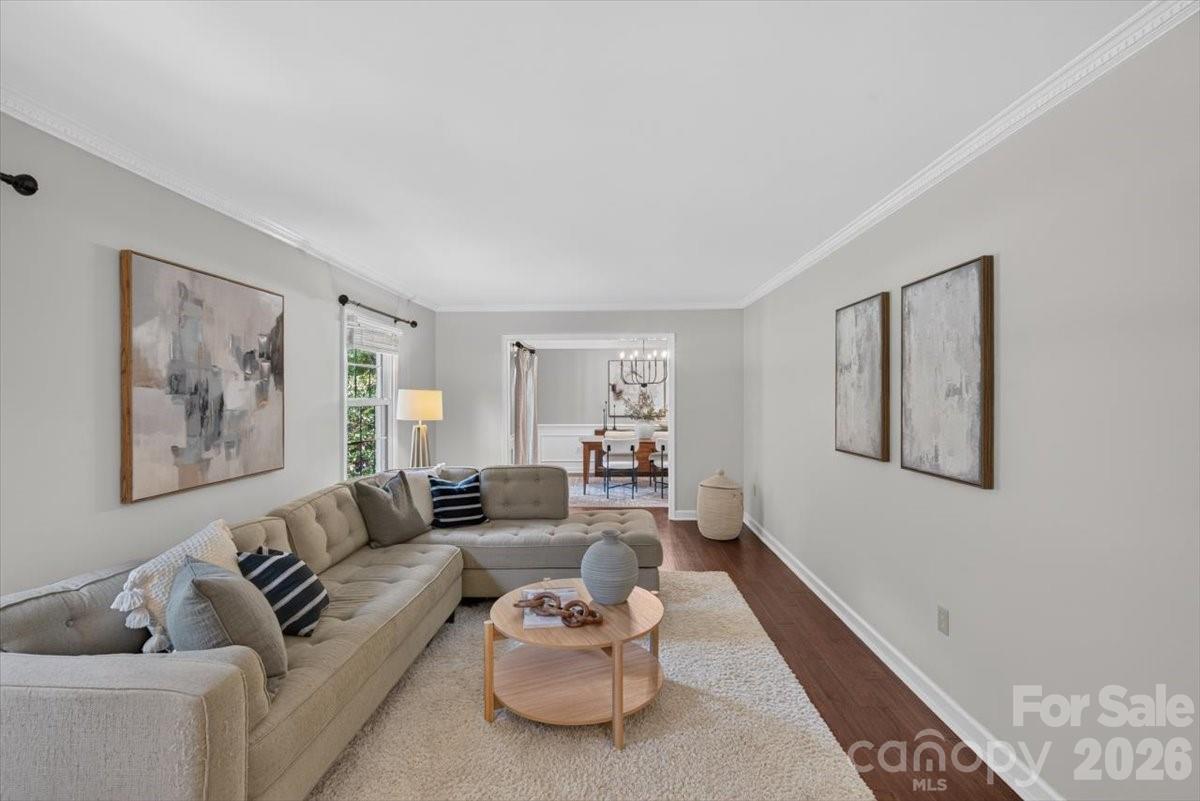 4124 Bridgewood Lane Property Photo 8