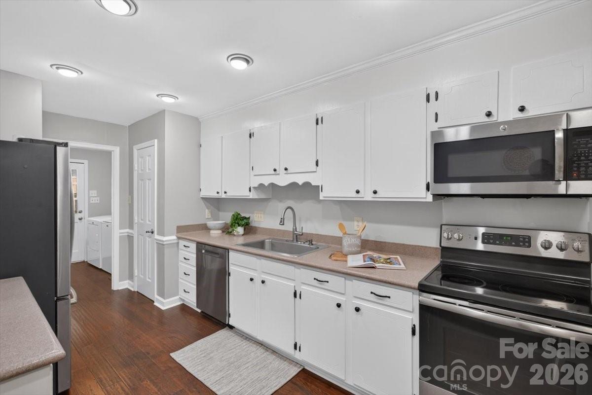 4124 Bridgewood Lane Property Photo 15
