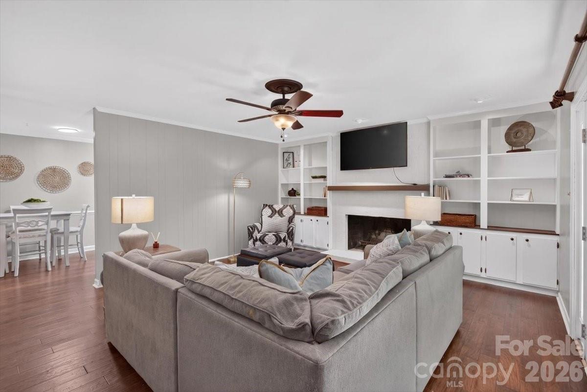 4124 Bridgewood Lane Property Photo 18