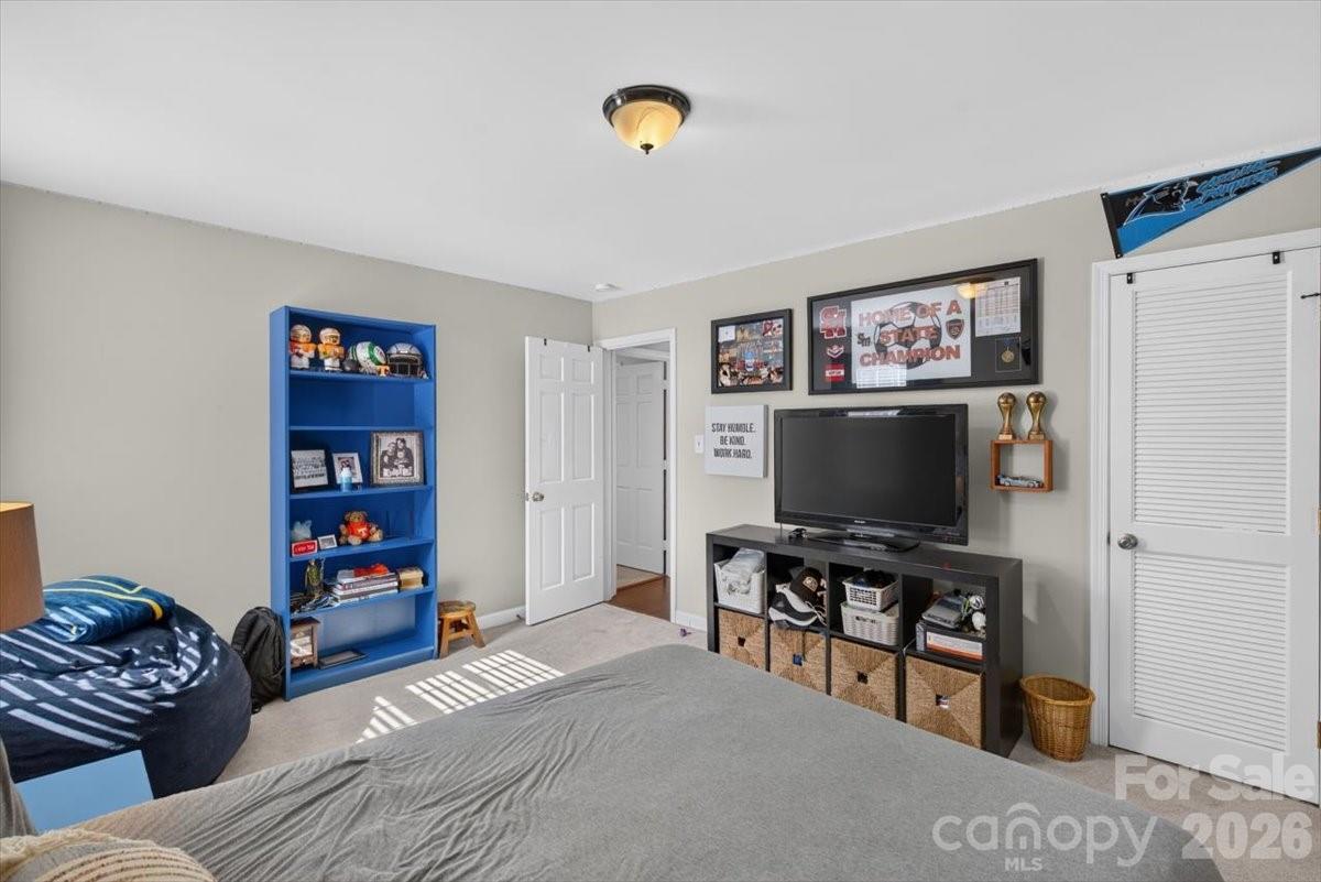 4124 Bridgewood Lane Property Photo 28