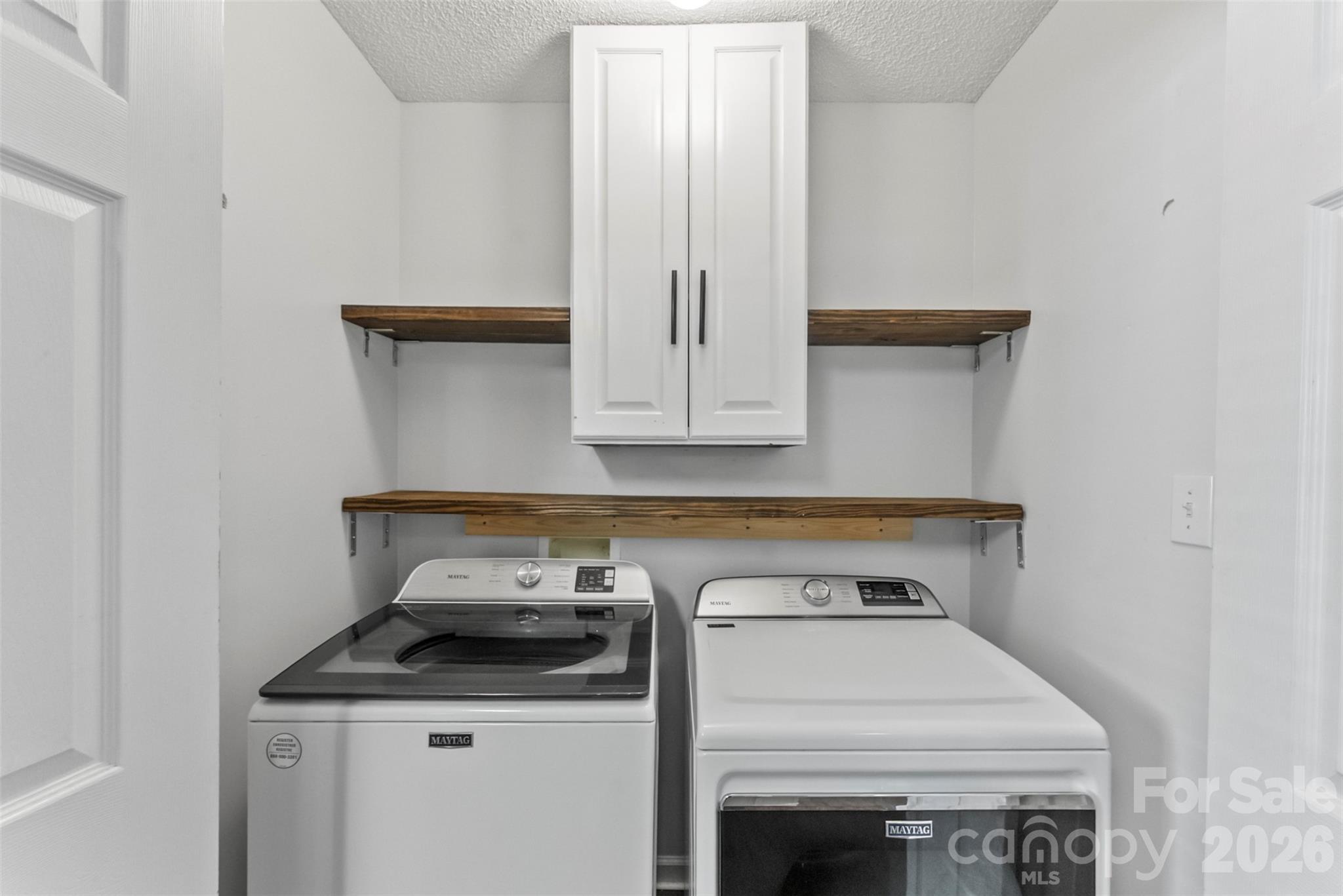 820 Saint Andrews Place Property Photo 14
