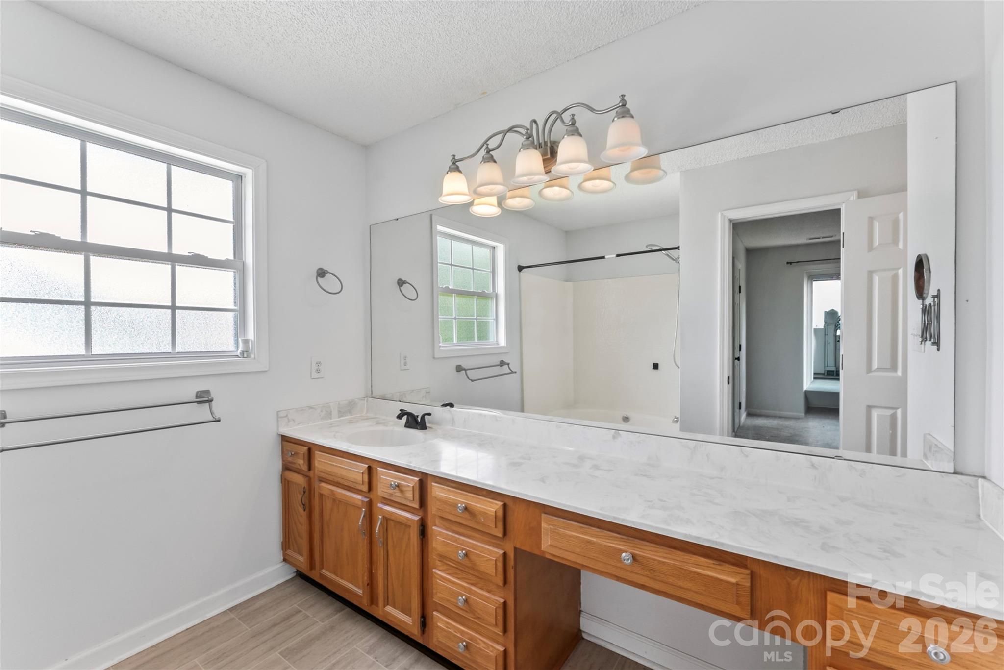 820 Saint Andrews Place Property Photo 18