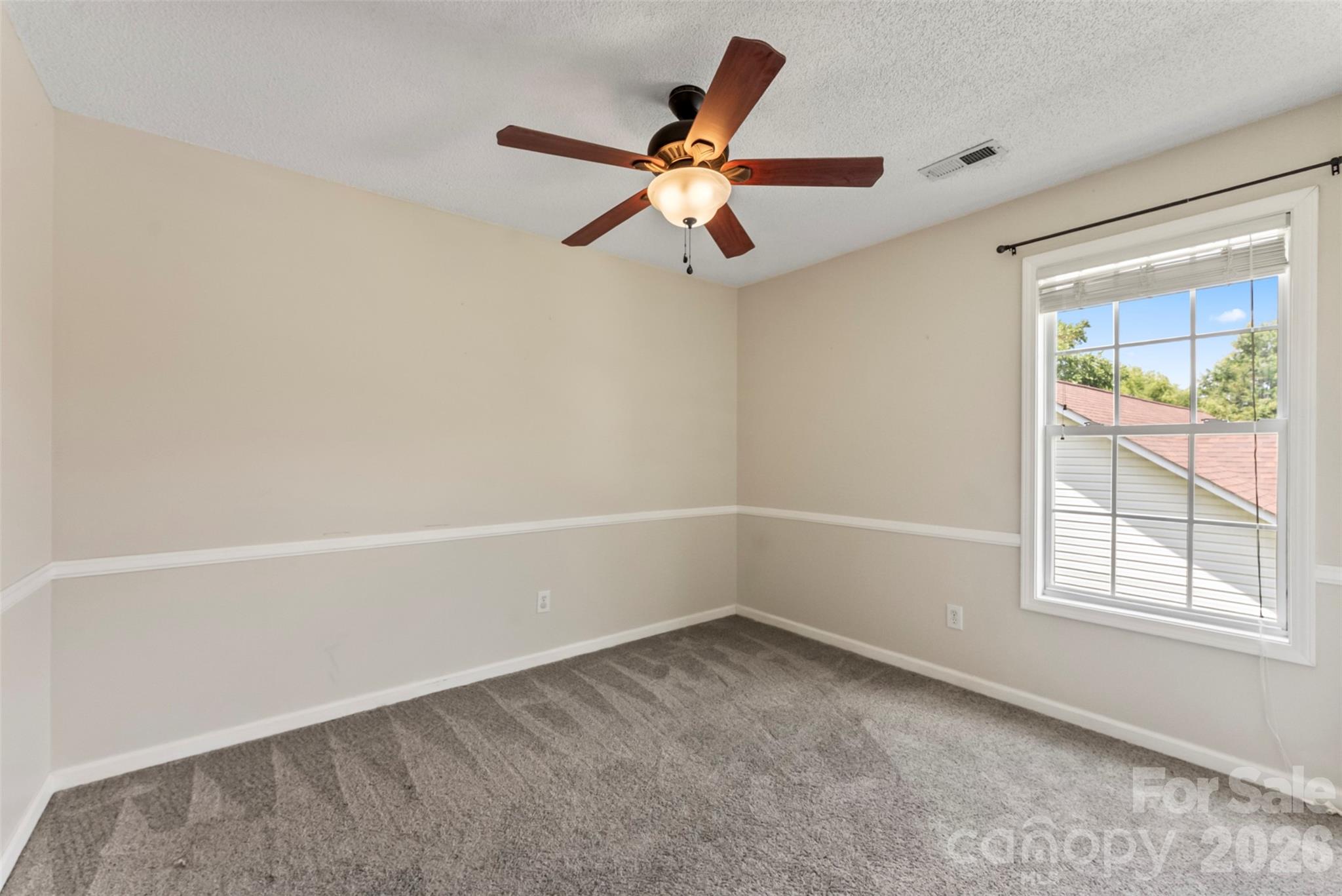 820 Saint Andrews Place Property Photo 22