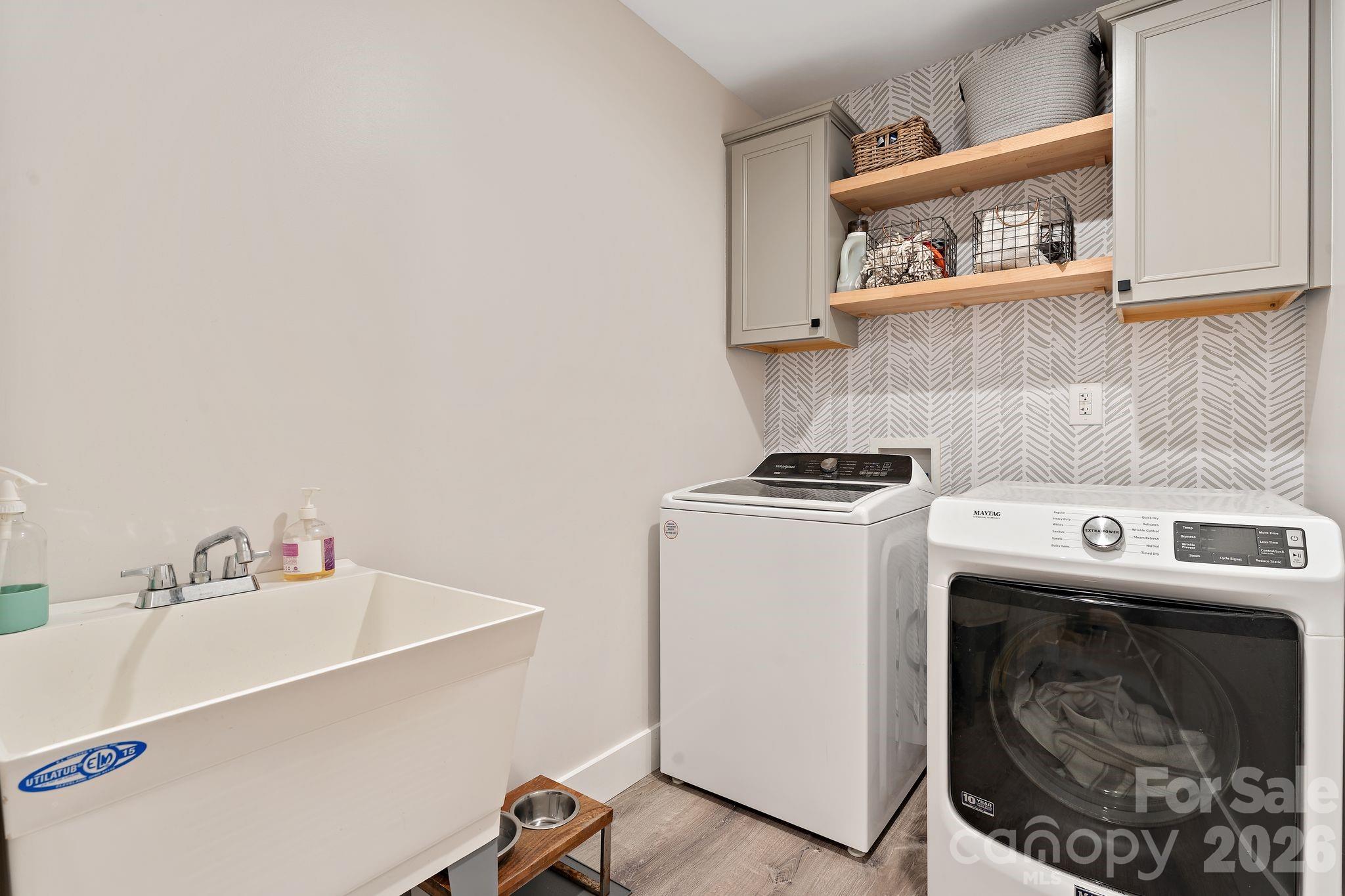 109 Logan Lane Property Photo 24