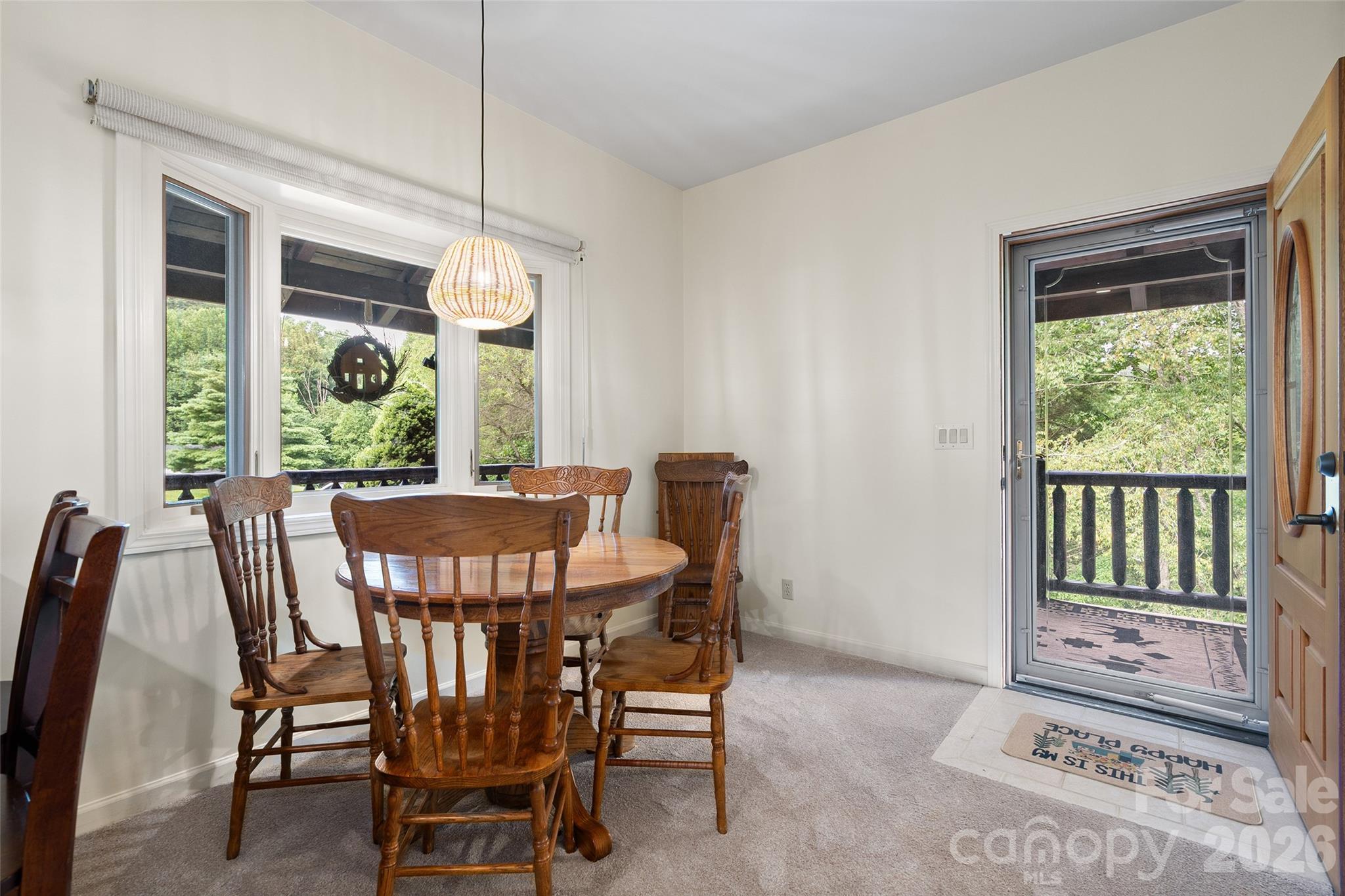 42 Chinaberry Court Property Photo 34