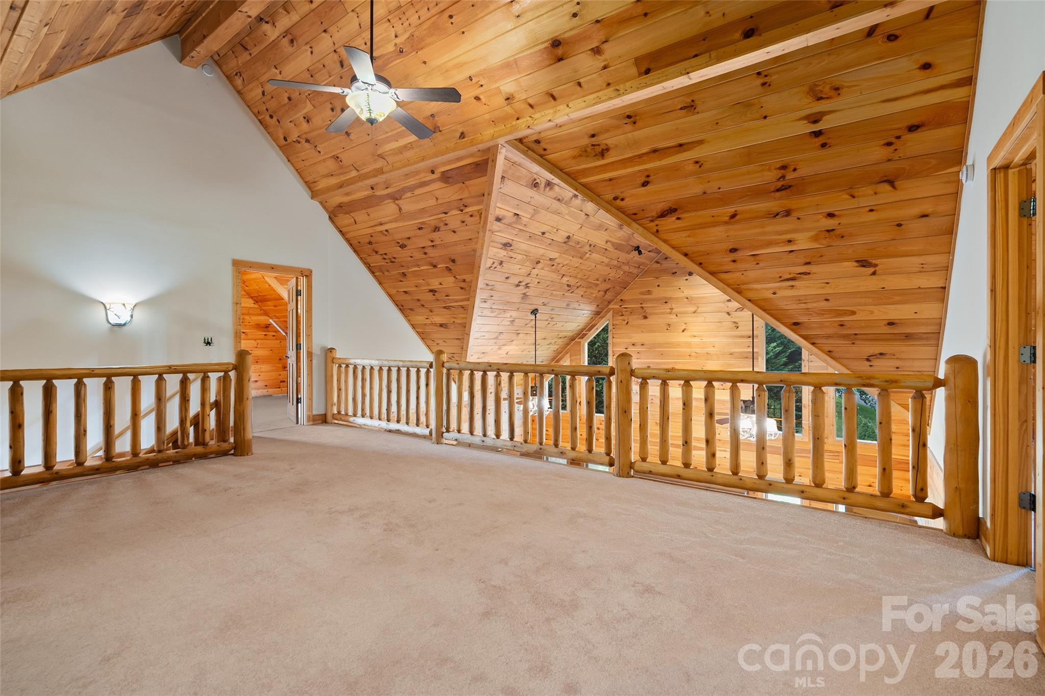 42 Chinaberry Court Property Photo 37