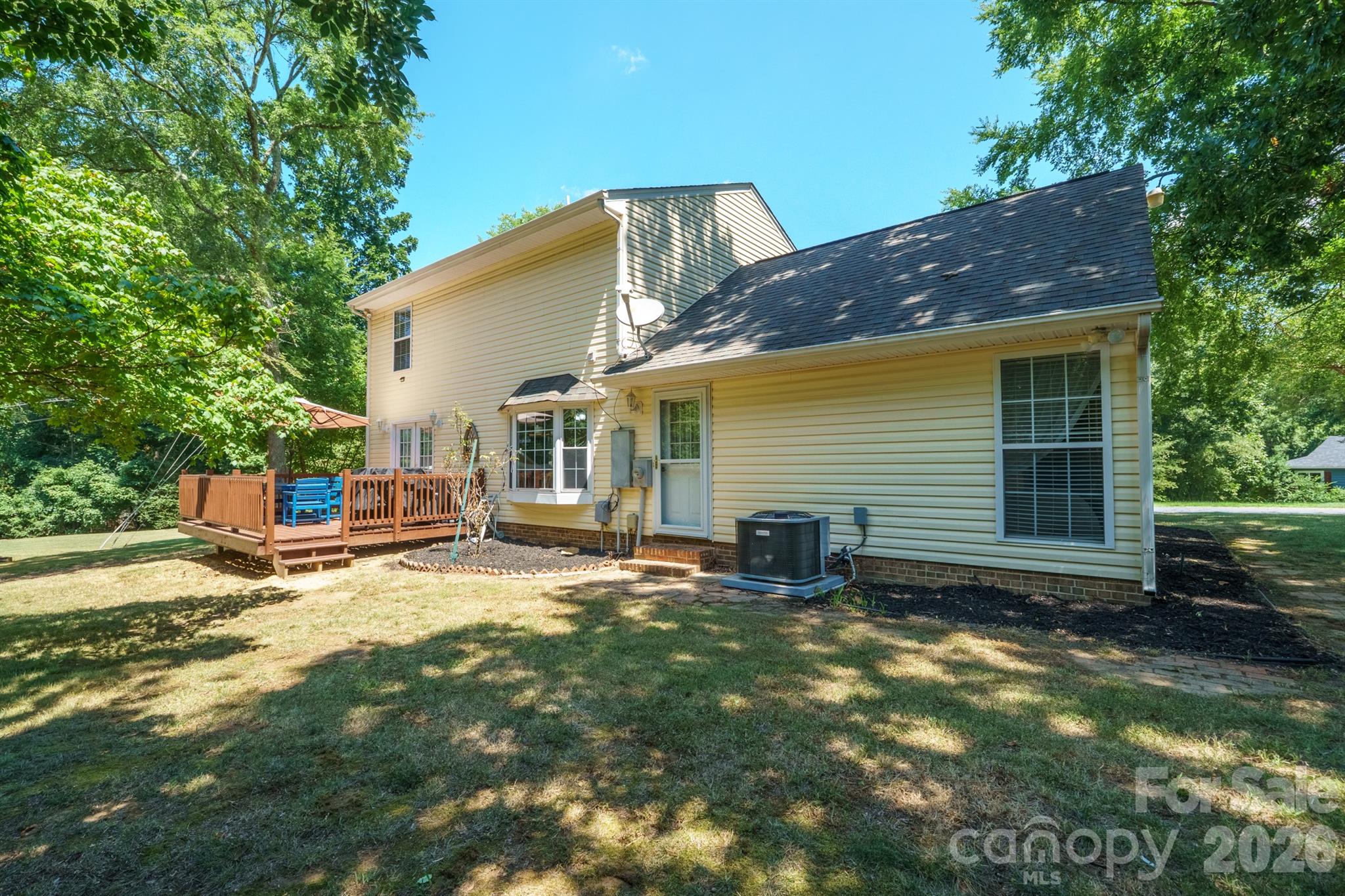 6421 Whitewater Drive Property Photo 28