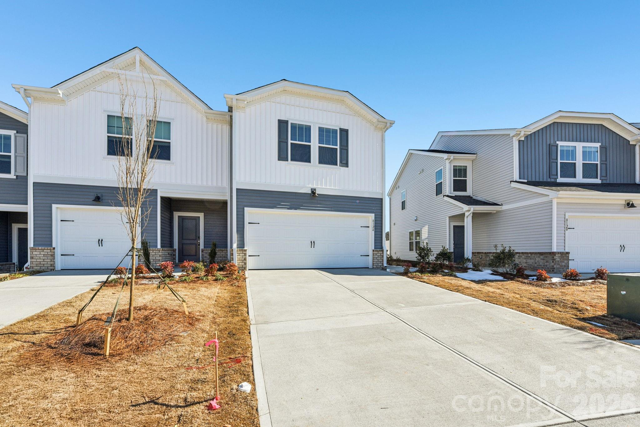 9028 Foggy Brook Loop Property Photo 1