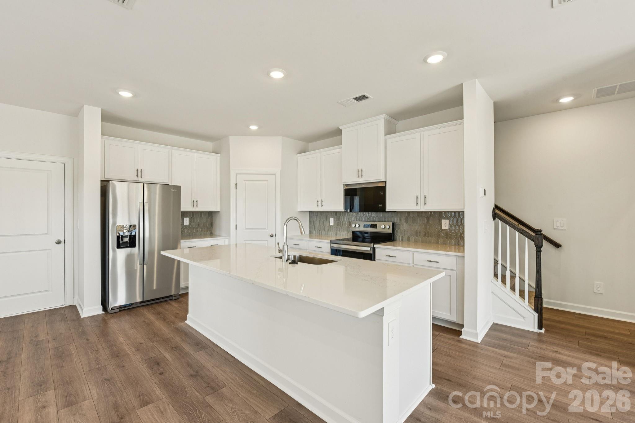 9028 Foggy Brook Loop Property Photo 2