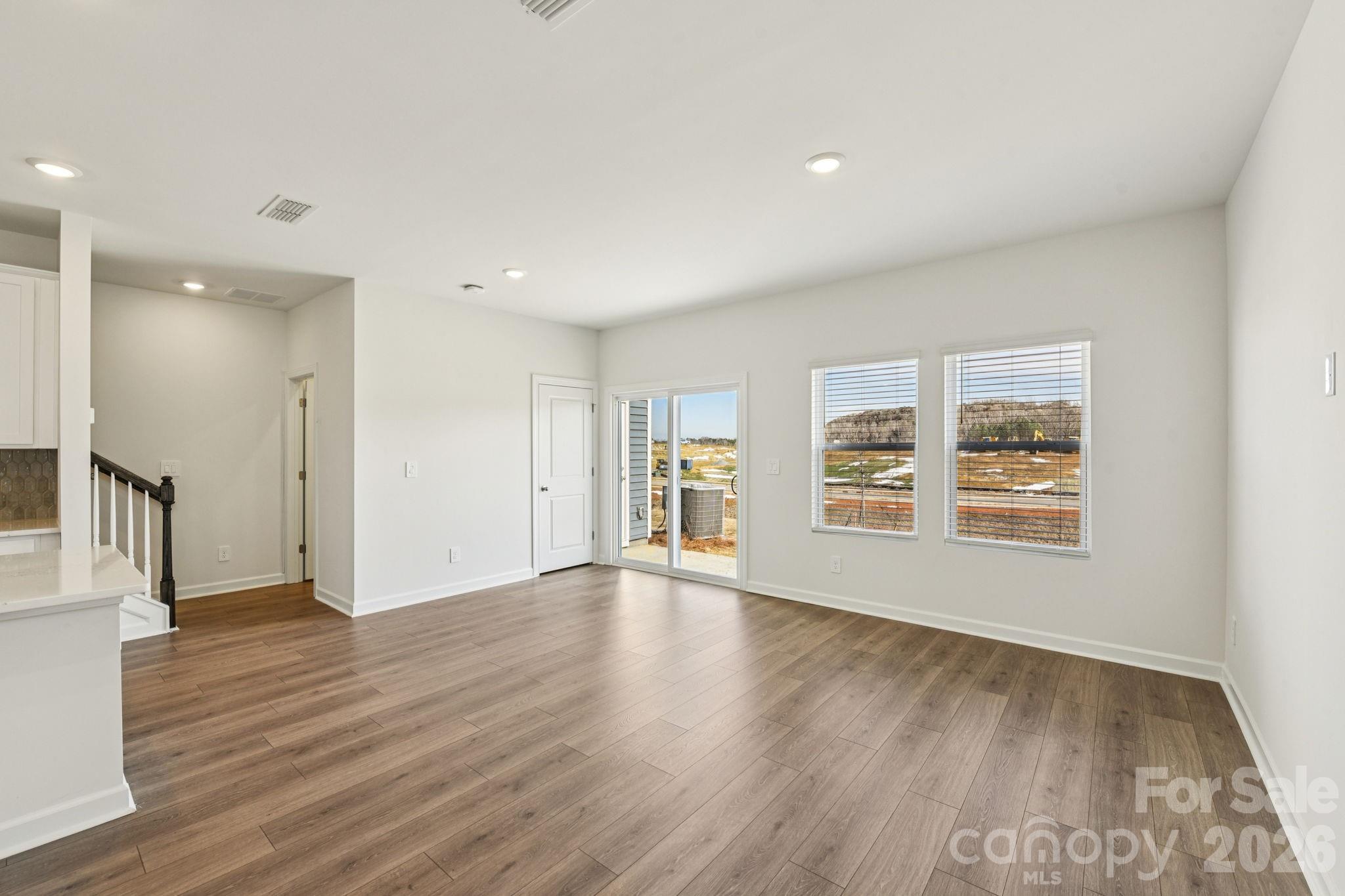 9028 Foggy Brook Loop Property Photo 3
