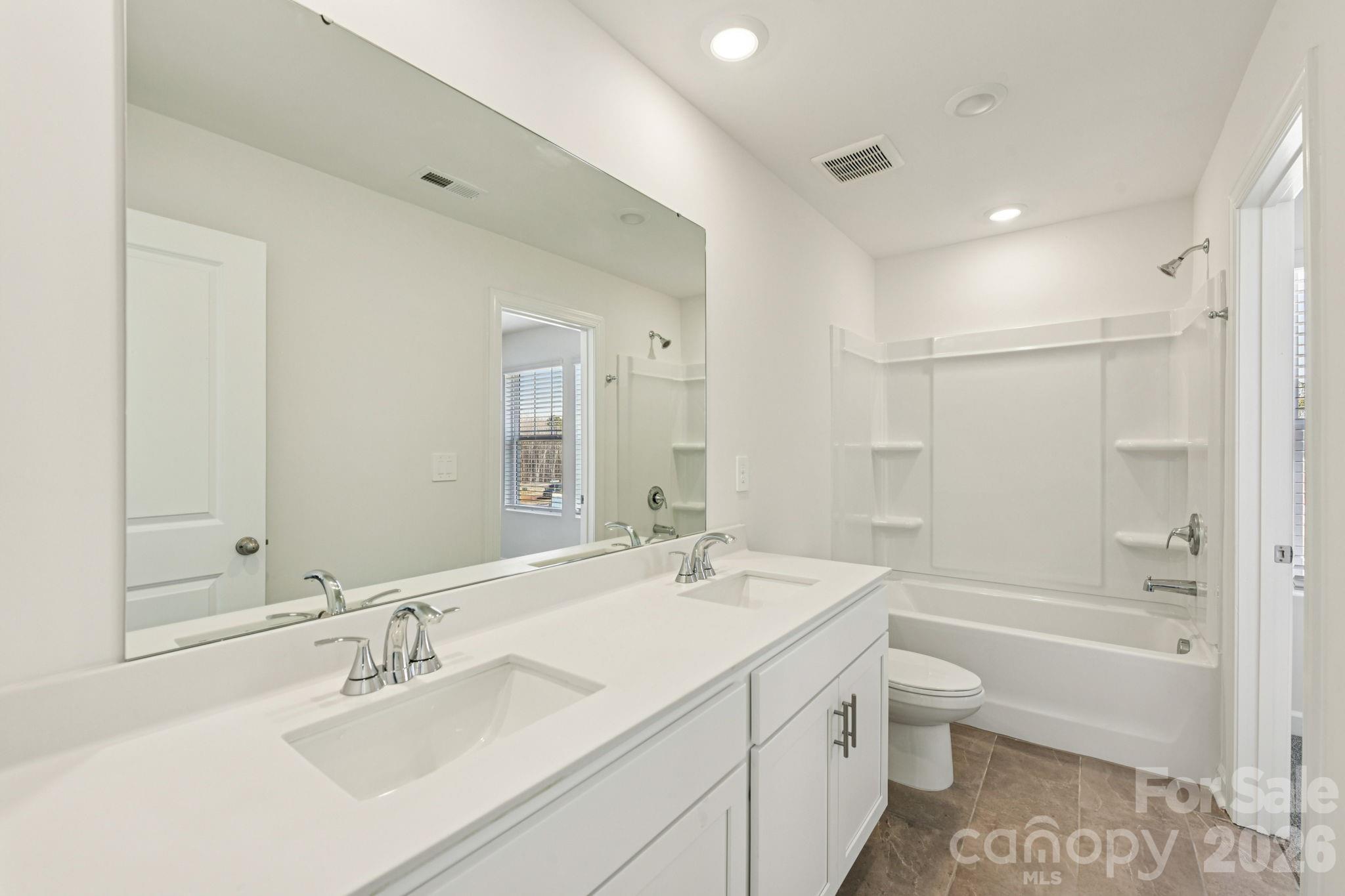 9028 Foggy Brook Loop Property Photo 16