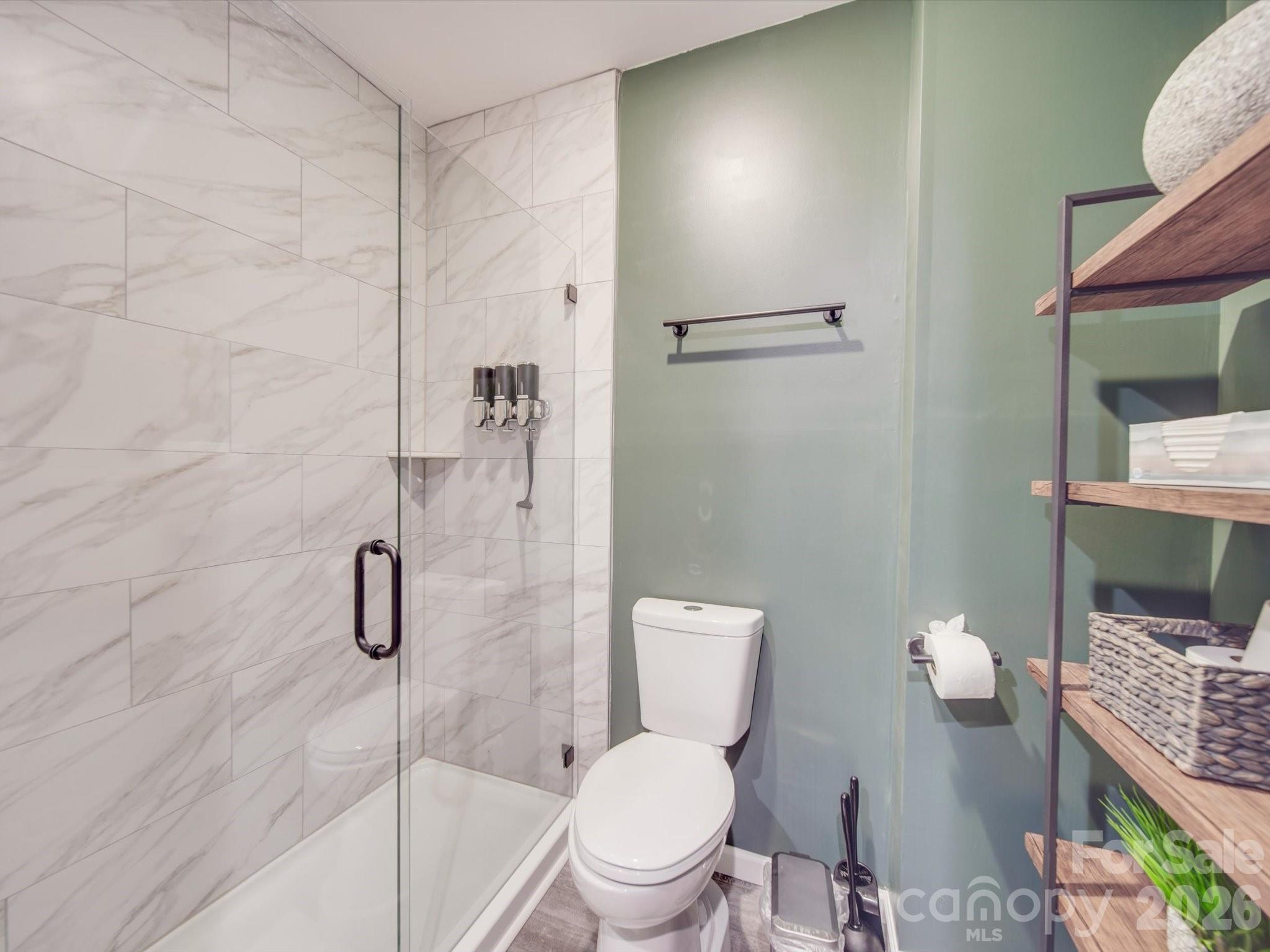 4588 Rinaldo Road Property Photo 39