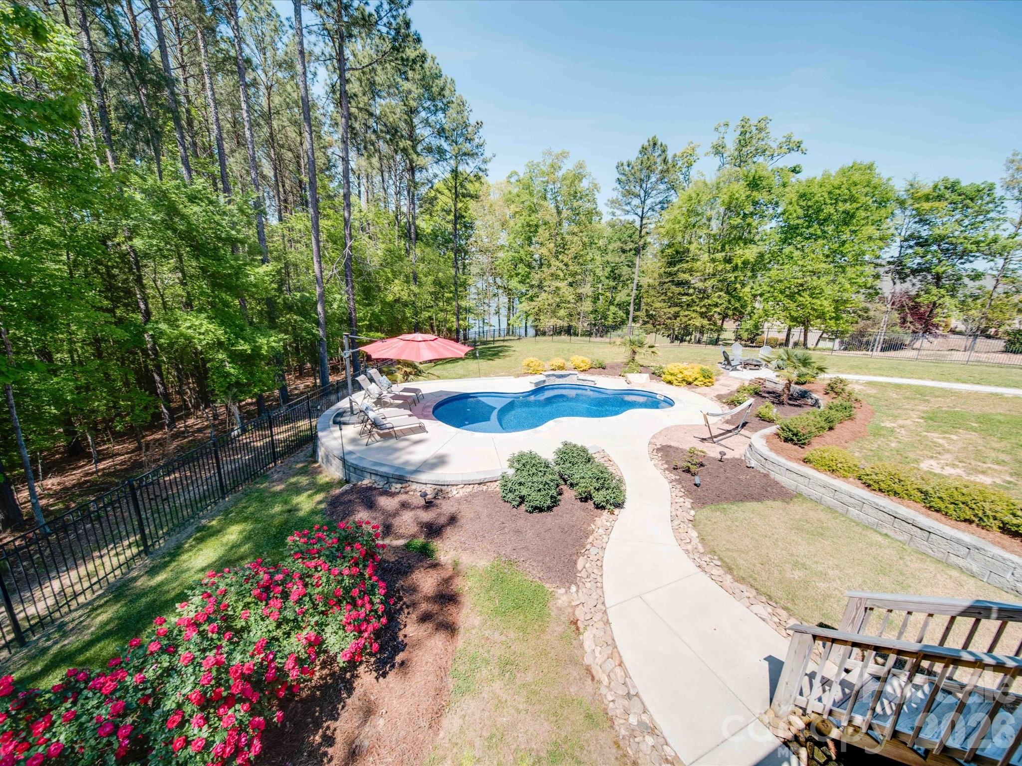 4588 Rinaldo Road Property Photo 46