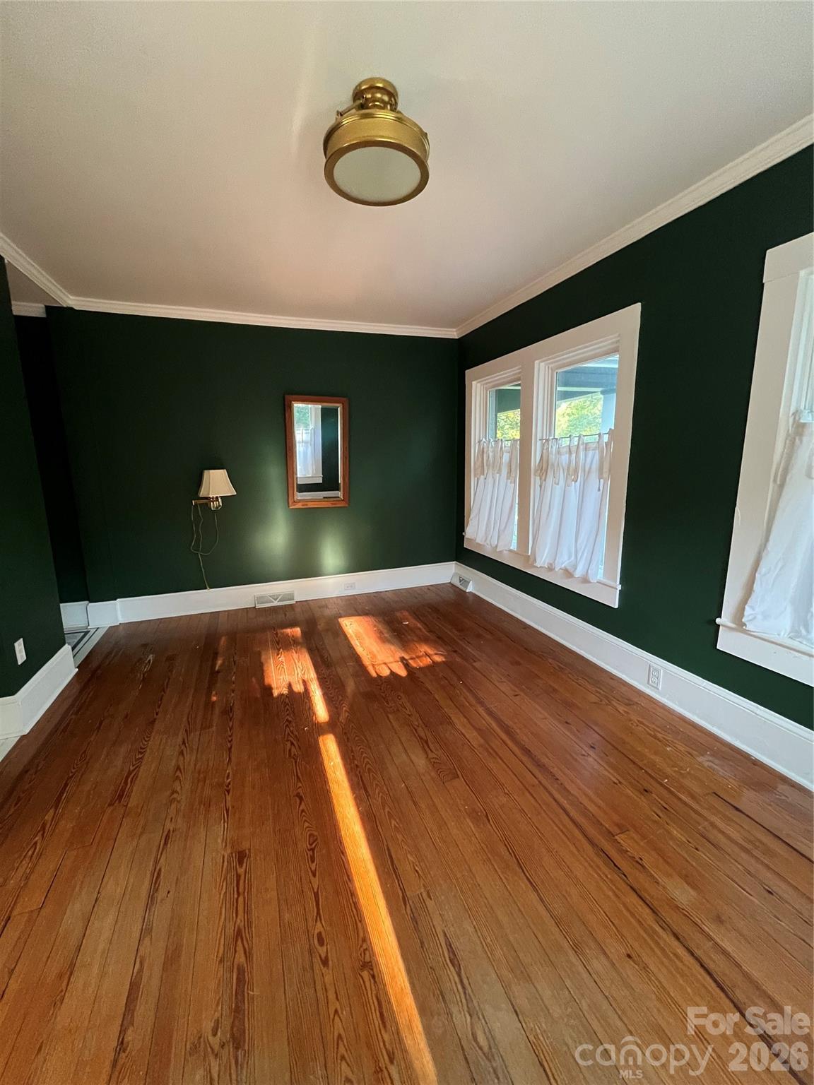 1602 Griffith Road Property Photo 8