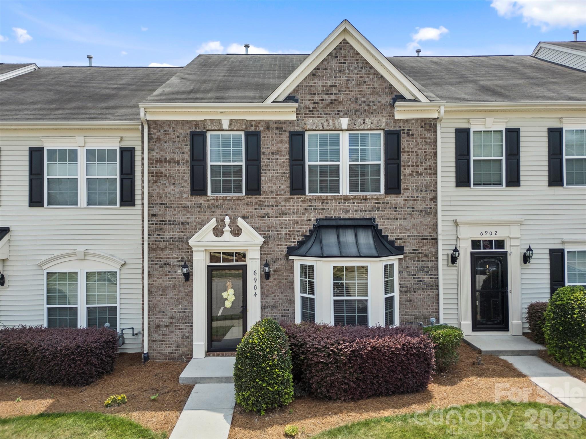 6904 Creft Circle 86 Property Photo 2