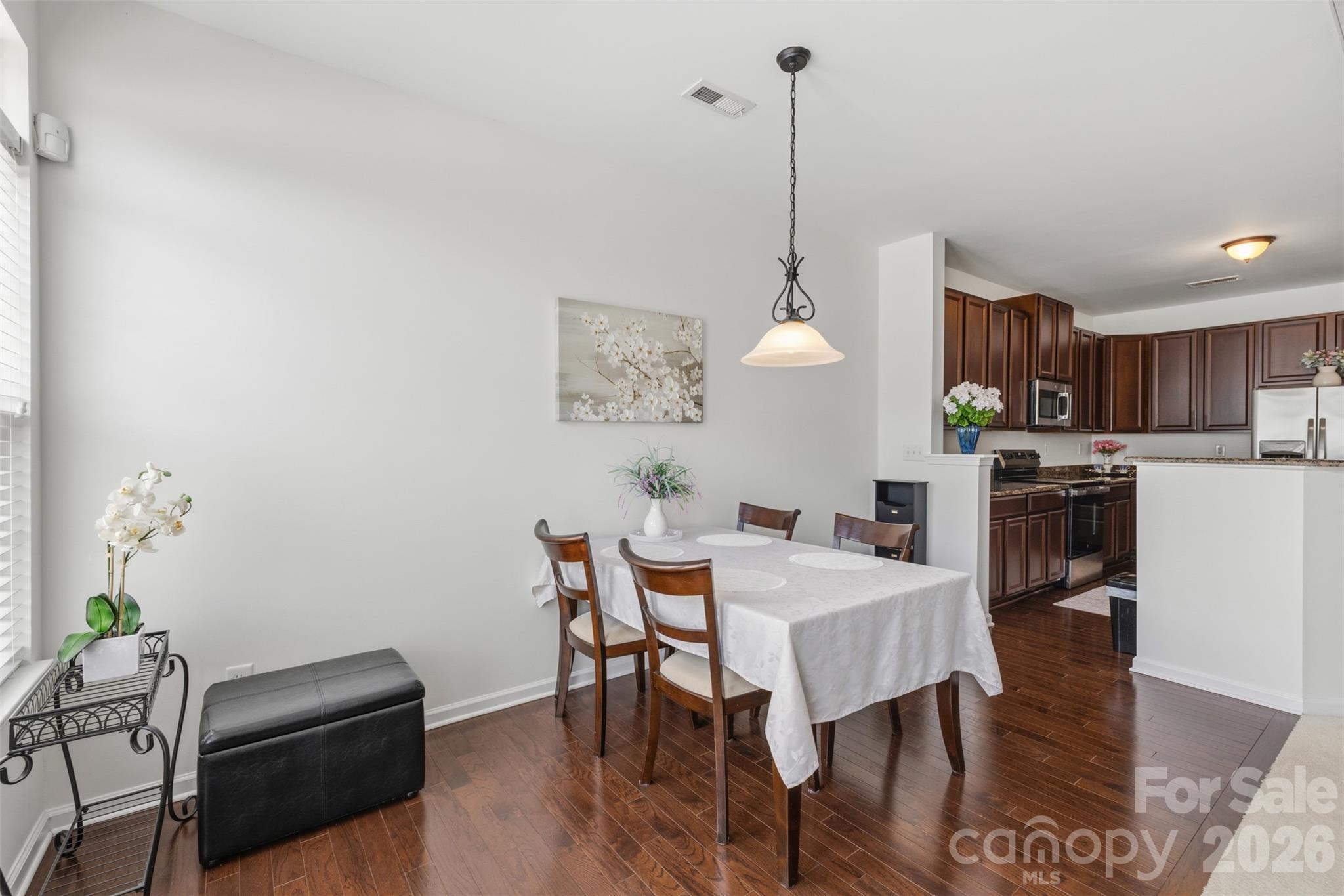 6904 Creft Circle 86 Property Photo 11