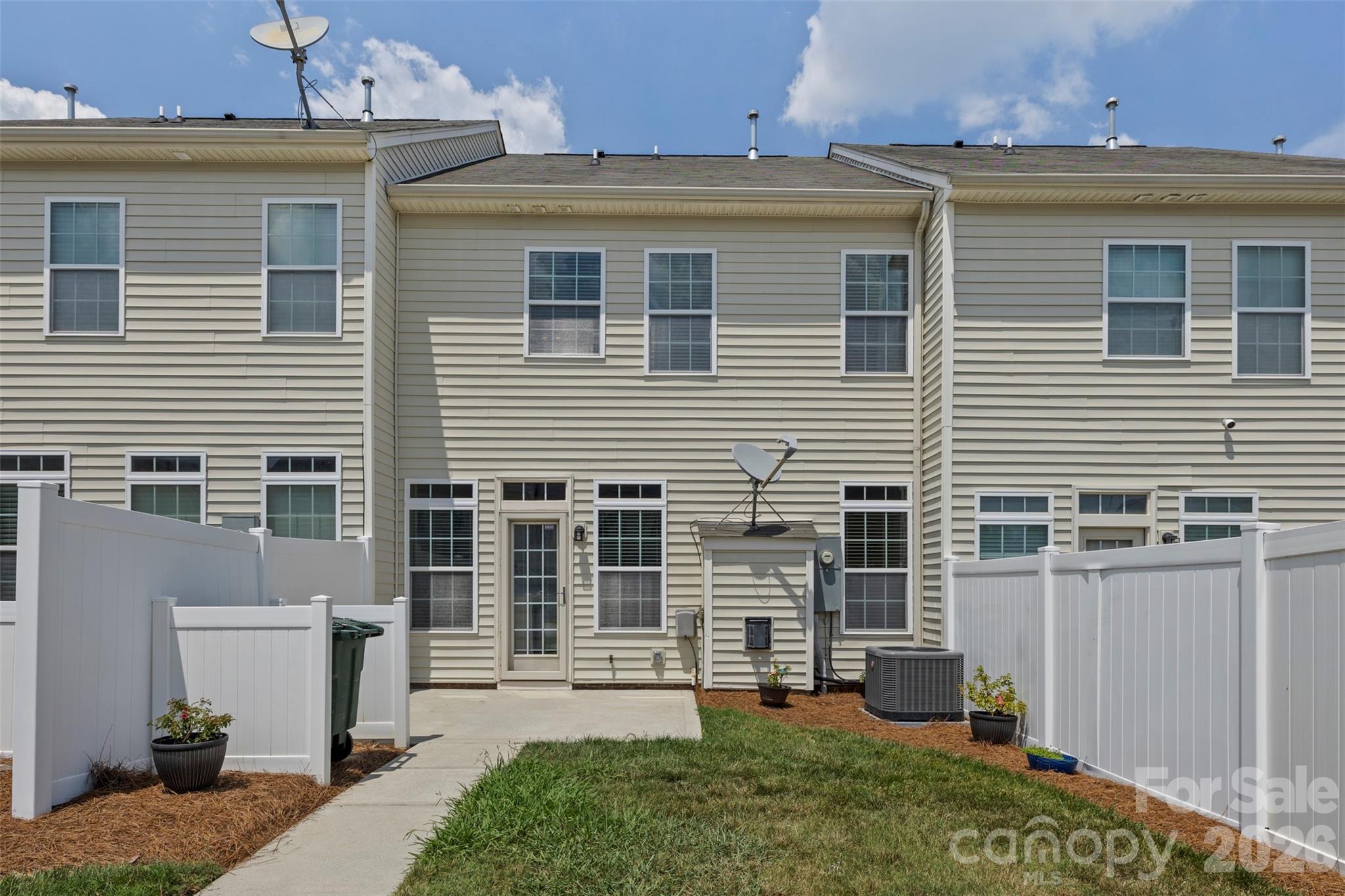 6904 Creft Circle 86 Property Photo 30