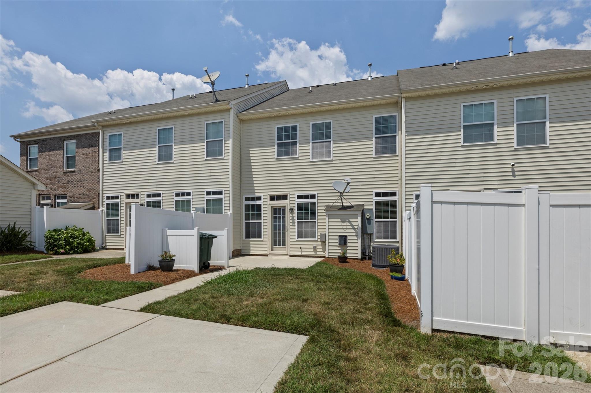 6904 Creft Circle 86 Property Photo 31