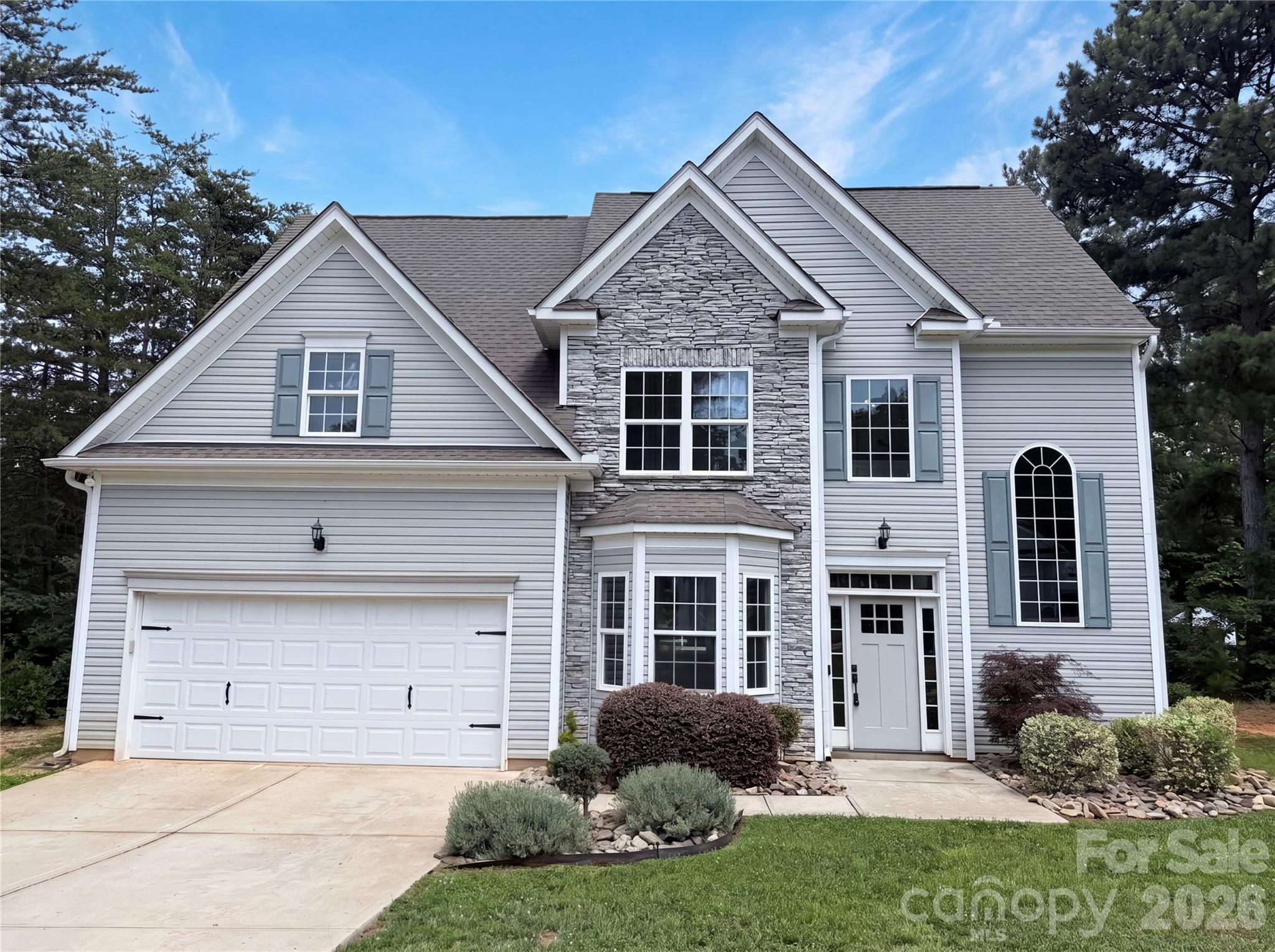 134 Windstone Drive Property Photo 1