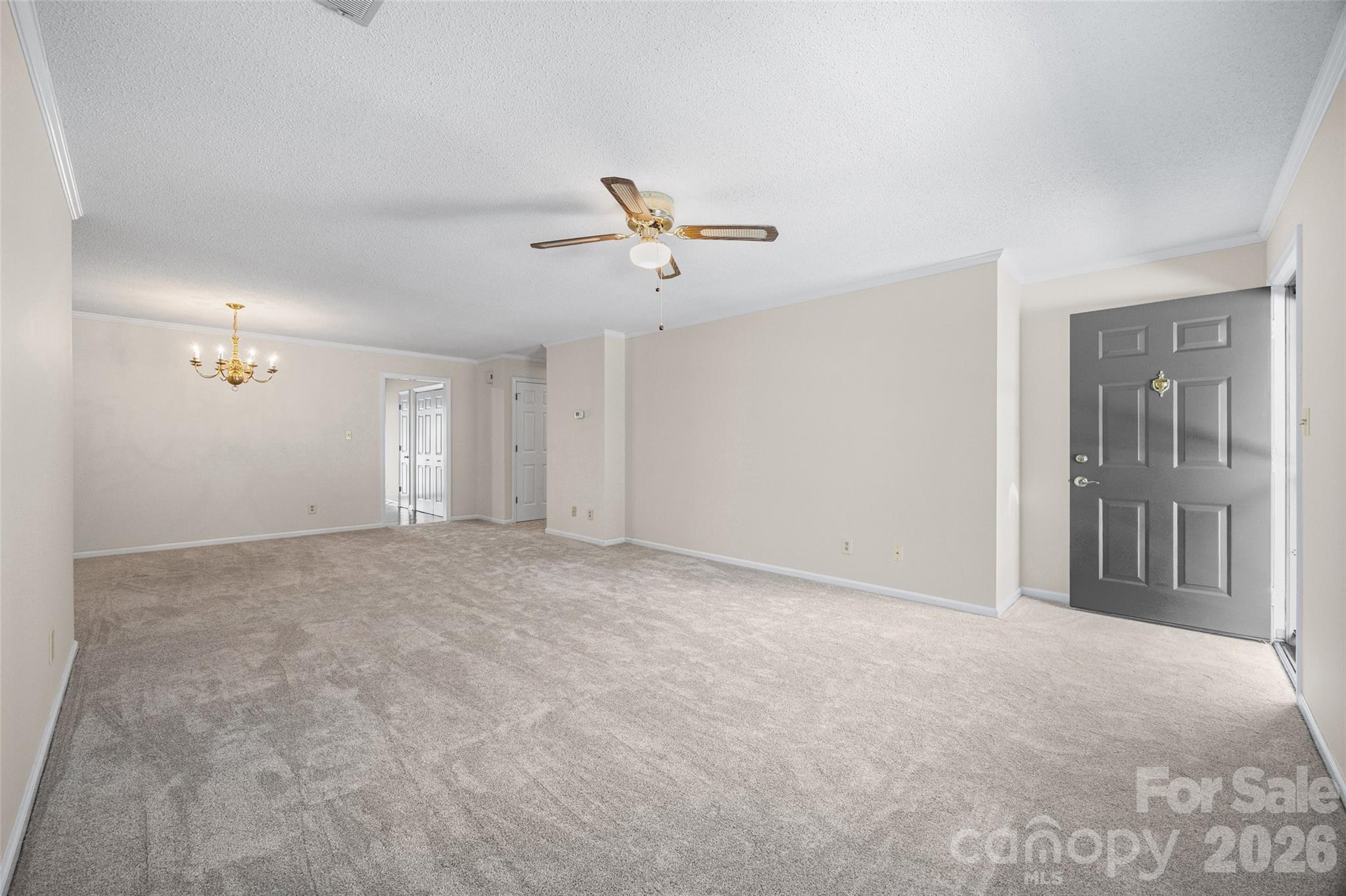 245 Pointe Circle Property Photo 5