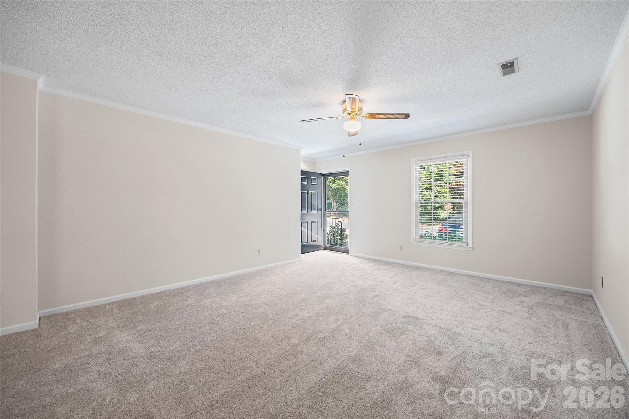 245 Pointe Circle Property Photo 6