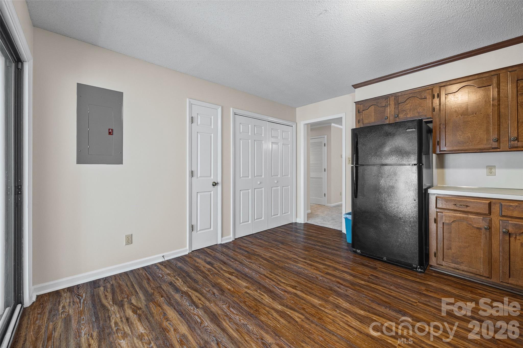 245 Pointe Circle Property Photo 14