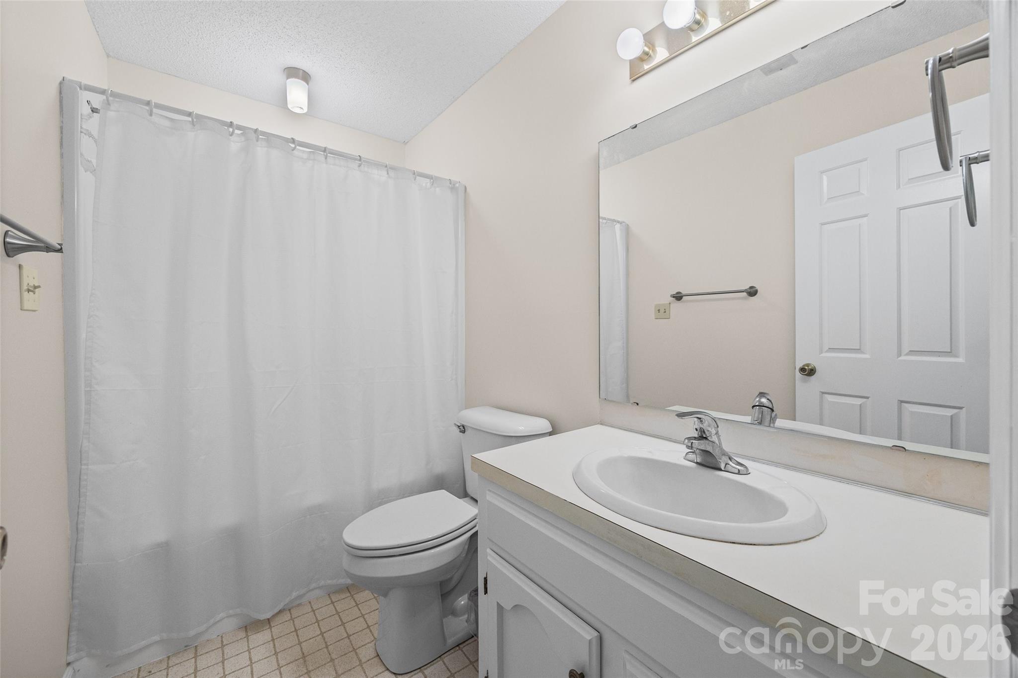 245 Pointe Circle Property Photo 18