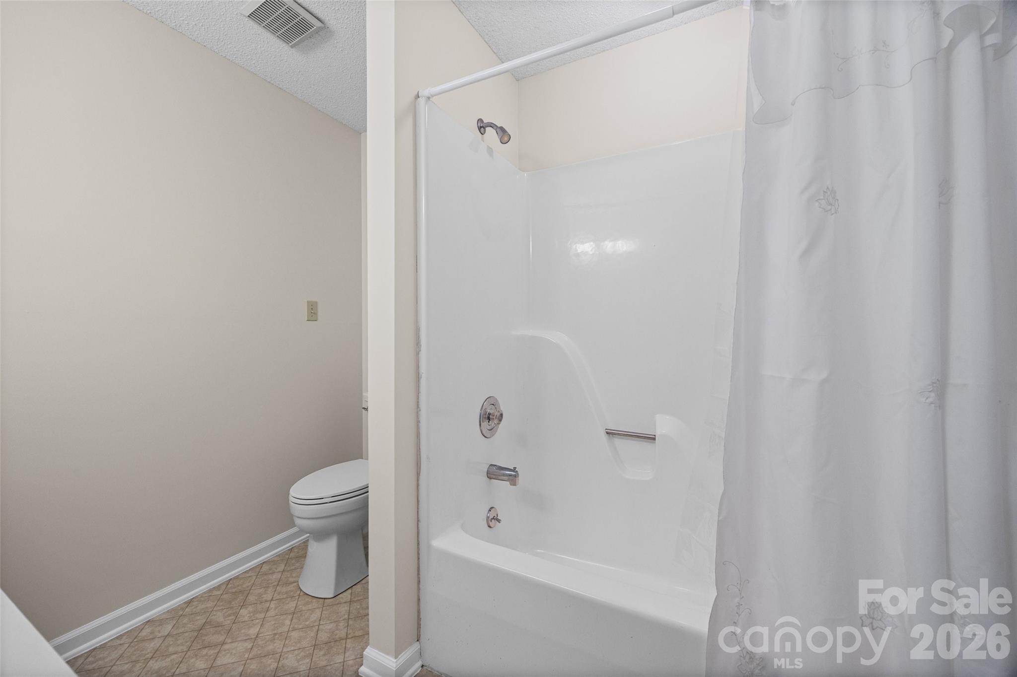 245 Pointe Circle Property Photo 21