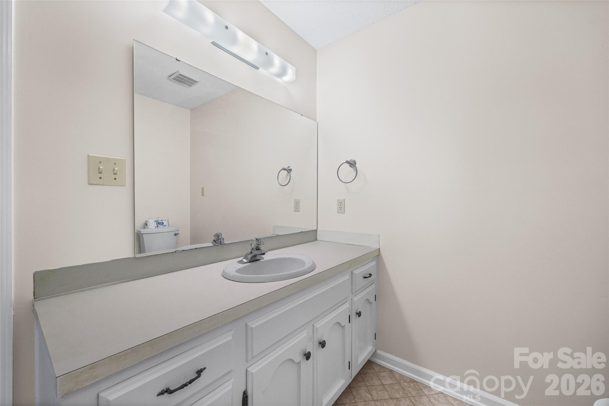 245 Pointe Circle Property Photo 22