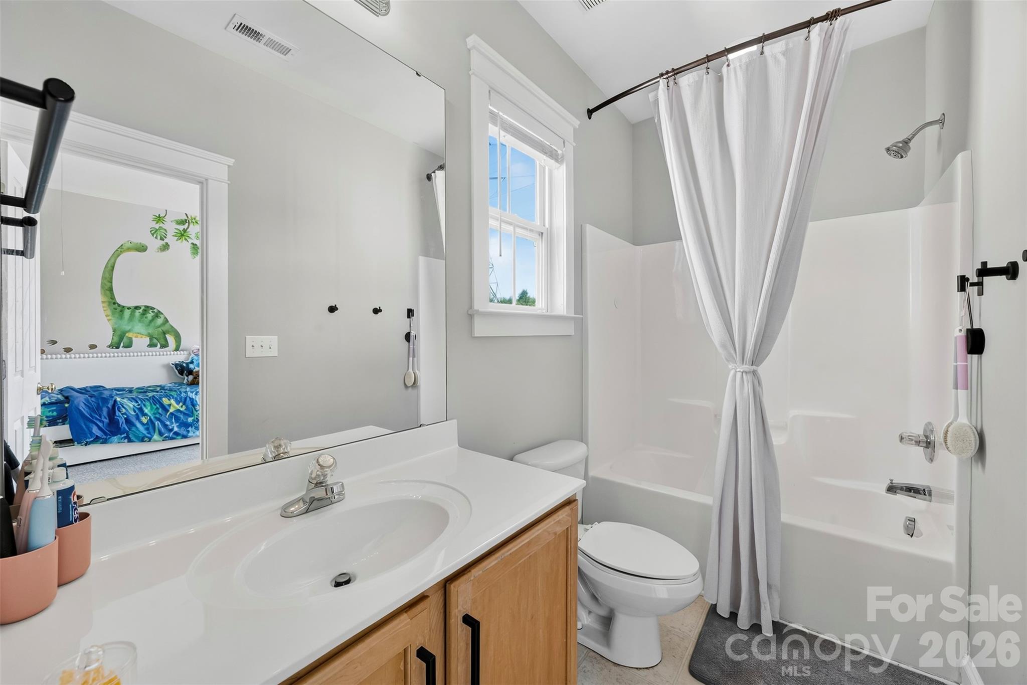 6917 Dunton Street Property Photo 18