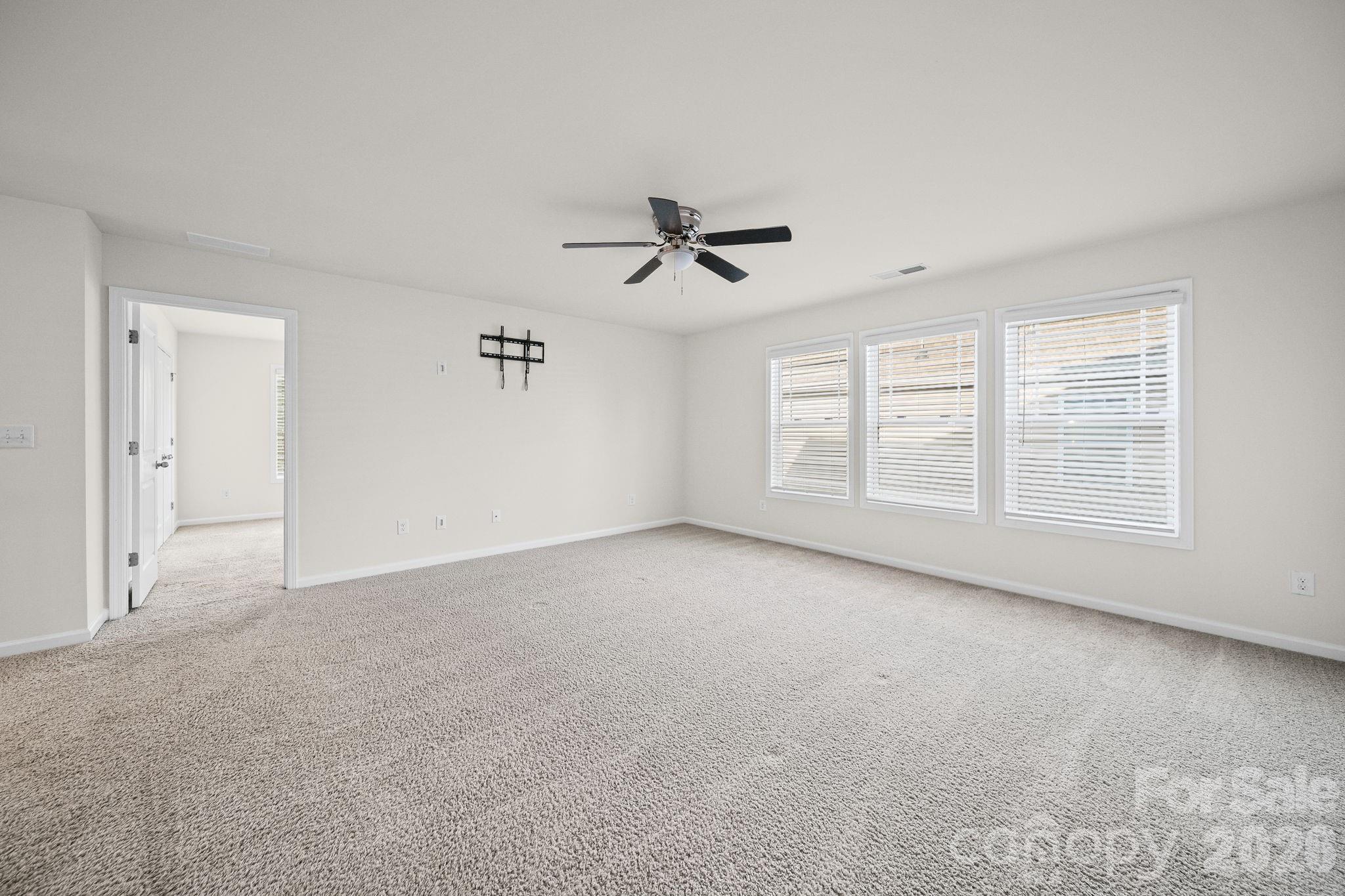 695 Belle Grove Drive Property Photo 19