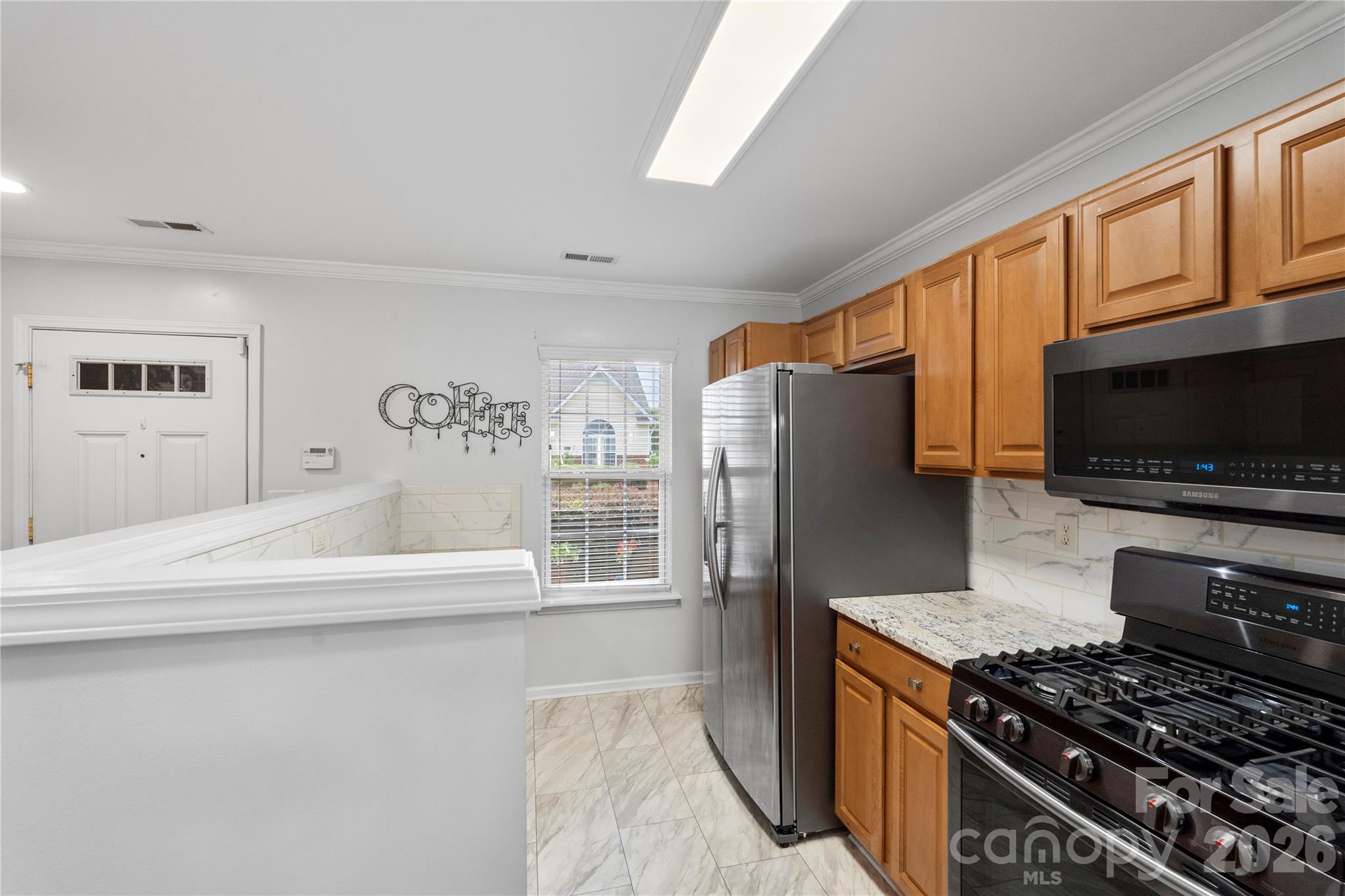 806 Rock Lake Glen Property Photo 10