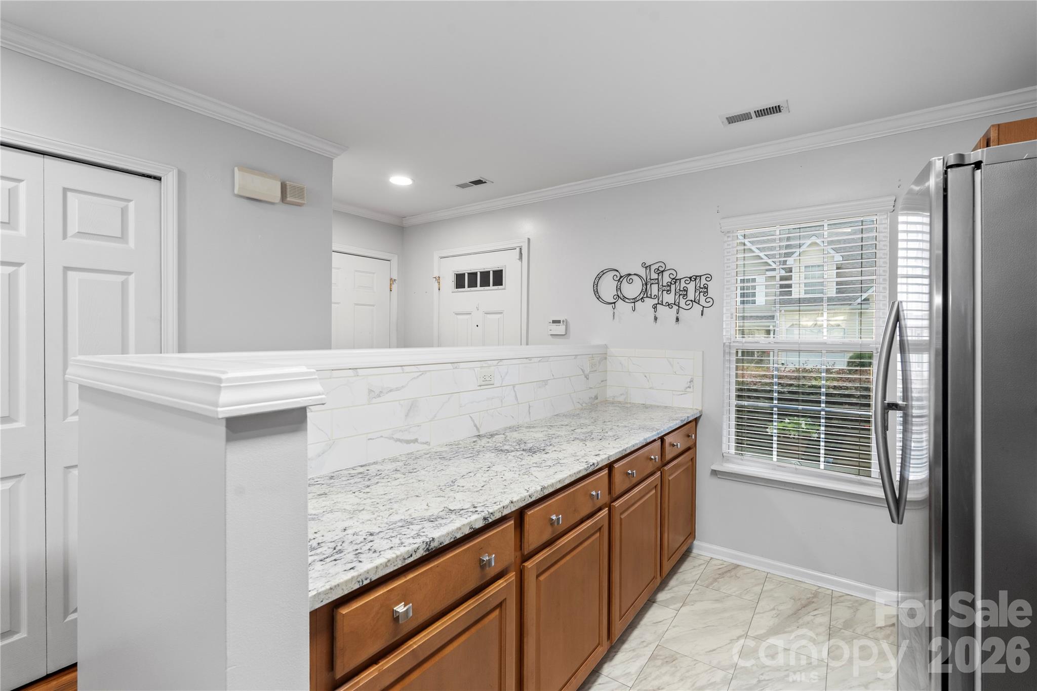 806 Rock Lake Glen Property Photo 12