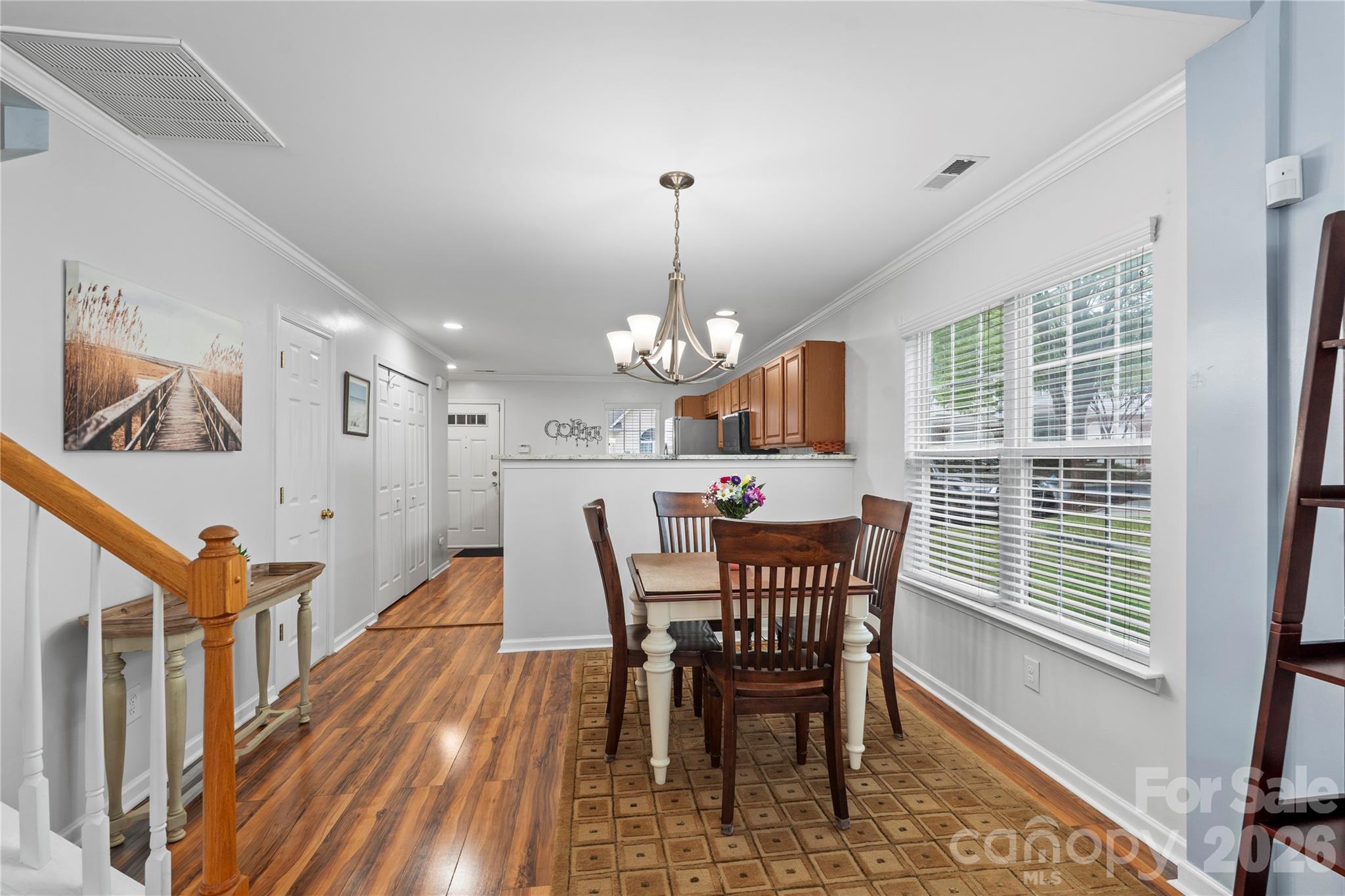 806 Rock Lake Glen Property Photo 18