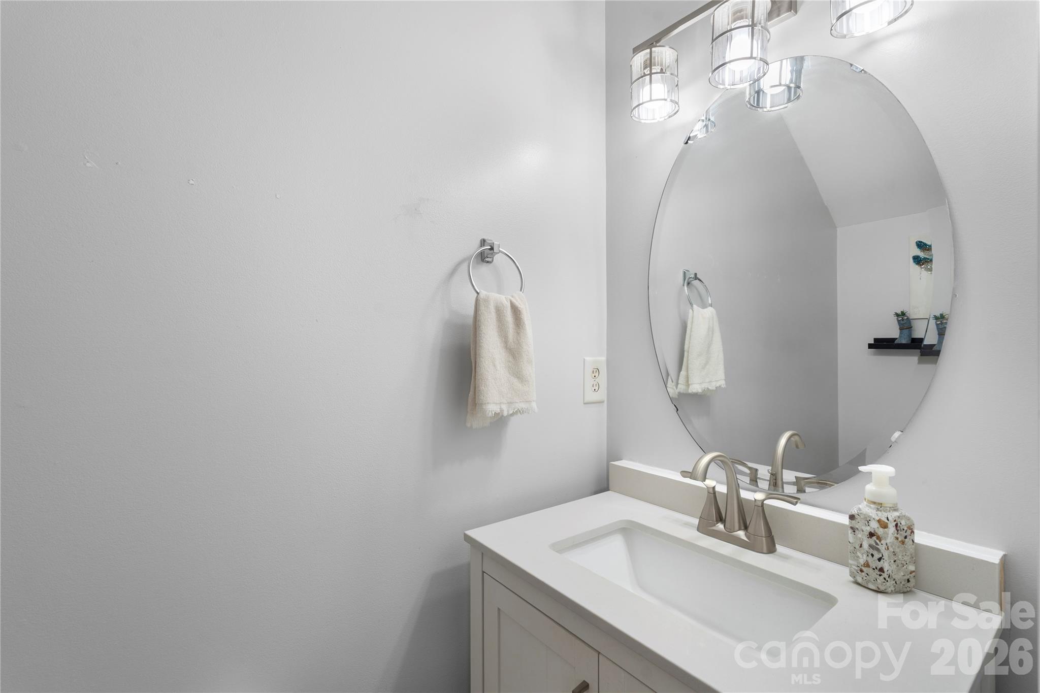 806 Rock Lake Glen Property Photo 29